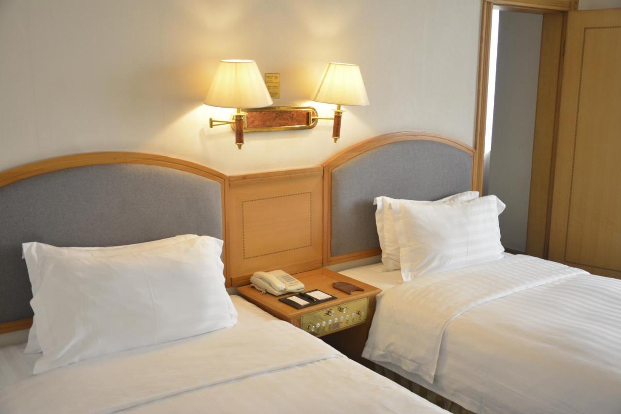 Rosedale Hotel&suites