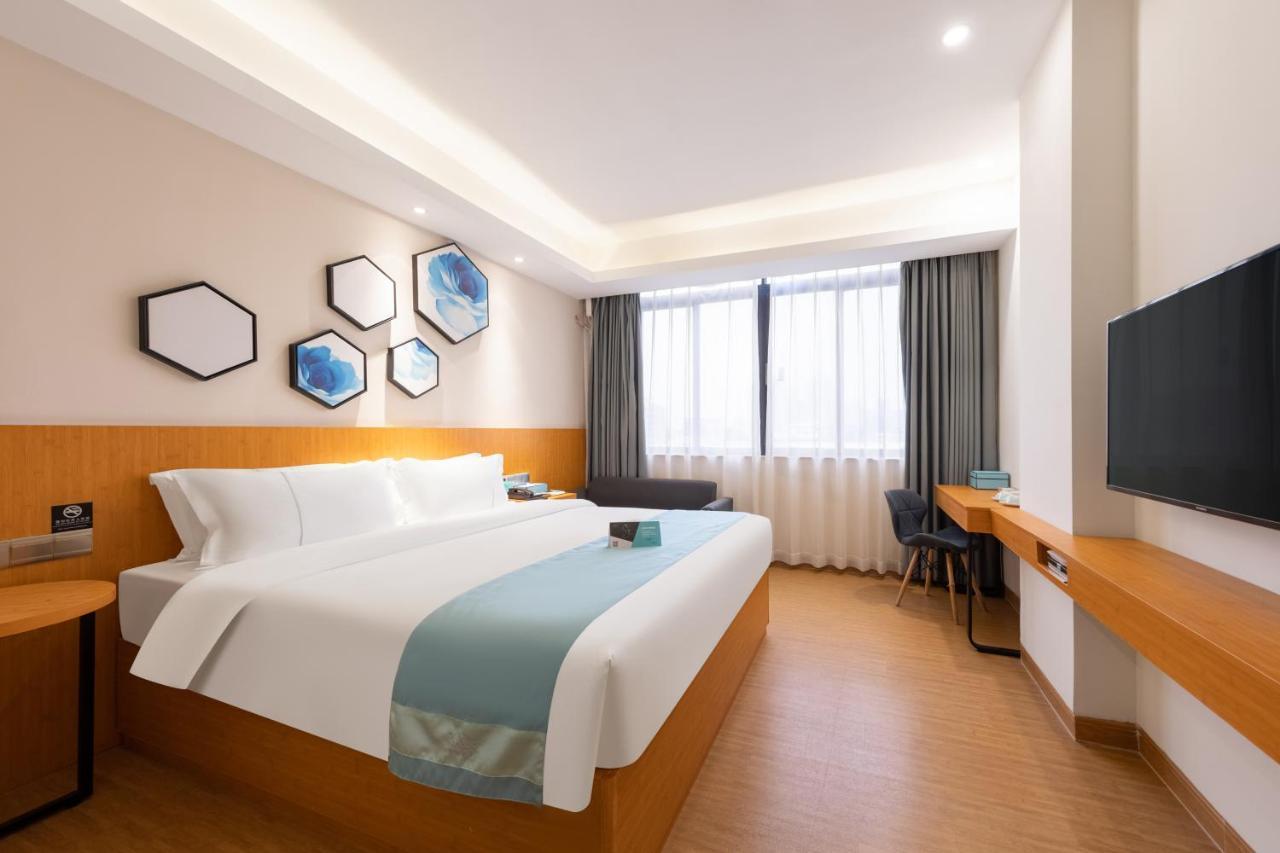 Hotel Xana Lite - Fangcun Huadiwan Metro Station