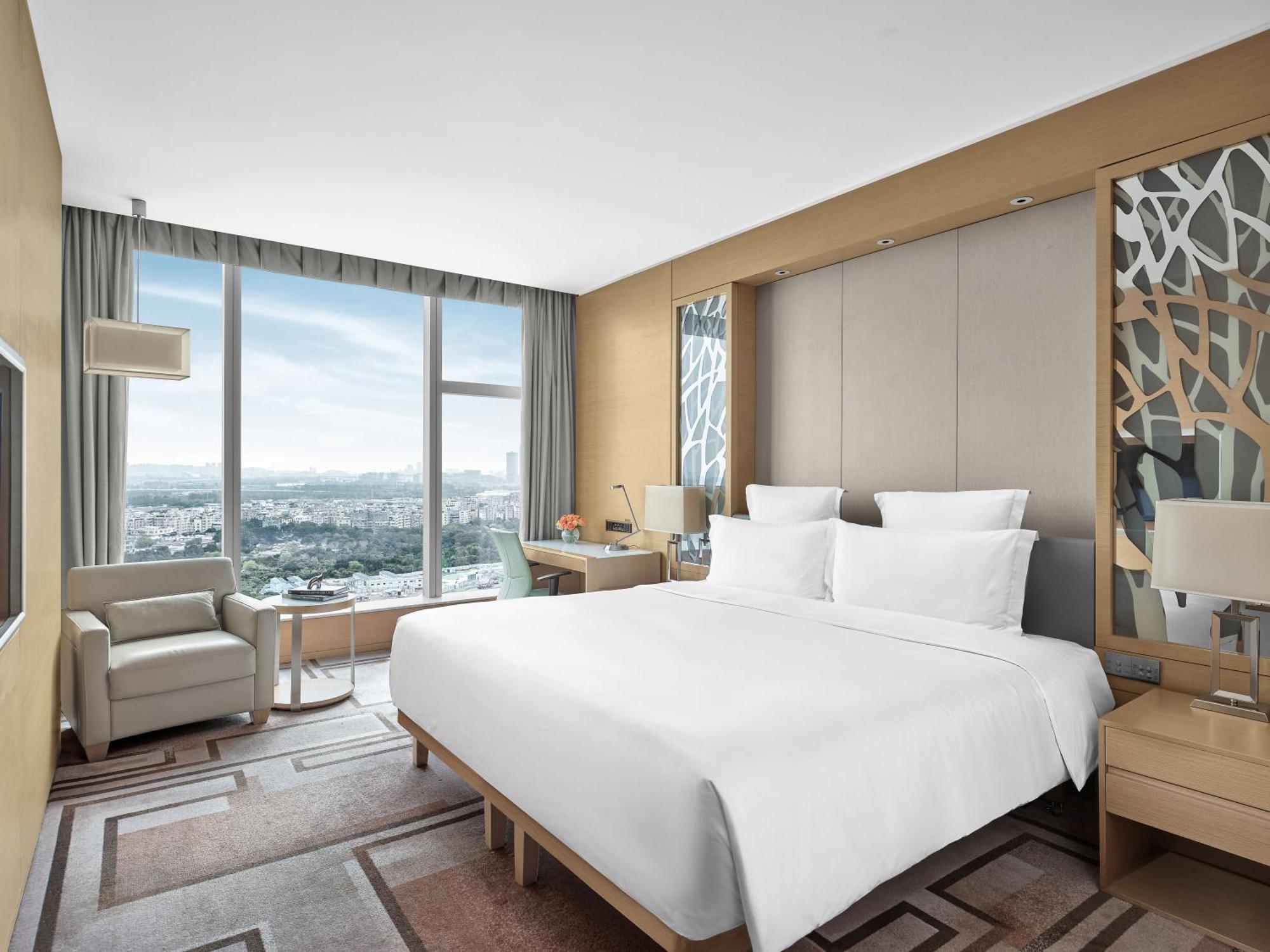 Langham Place - Walking Distance To Fair & Overseas Buyers Registration Service Hotel Guangzhou