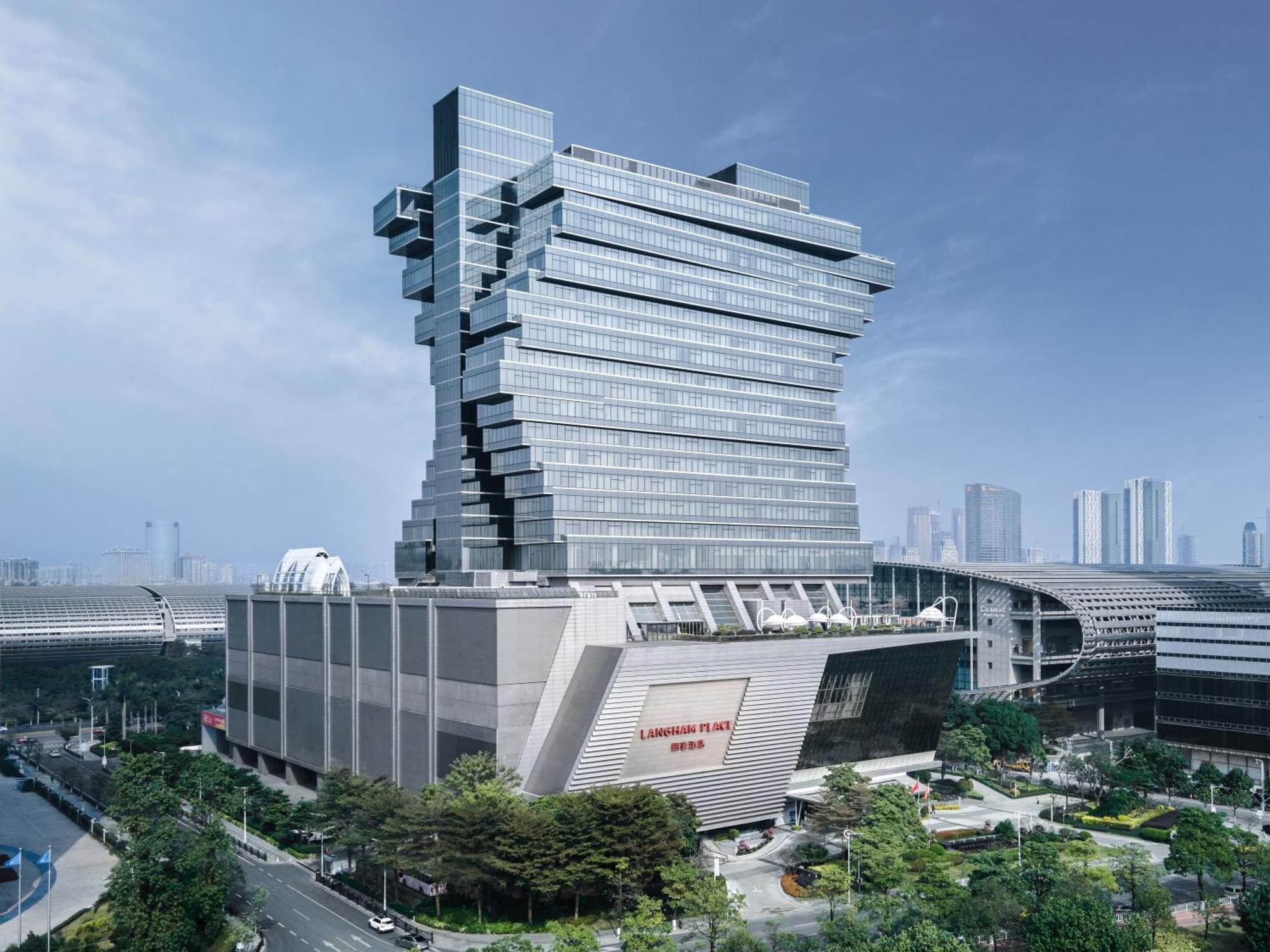 Langham Place - Walking Distance To Fair & Overseas Buyers Registration Service