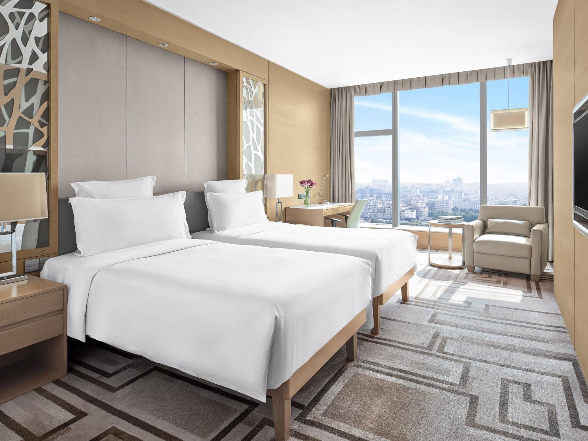 Langham Place - Walking Distance To Fair & Overseas Buyers Registration Service Hotel Guangzhou