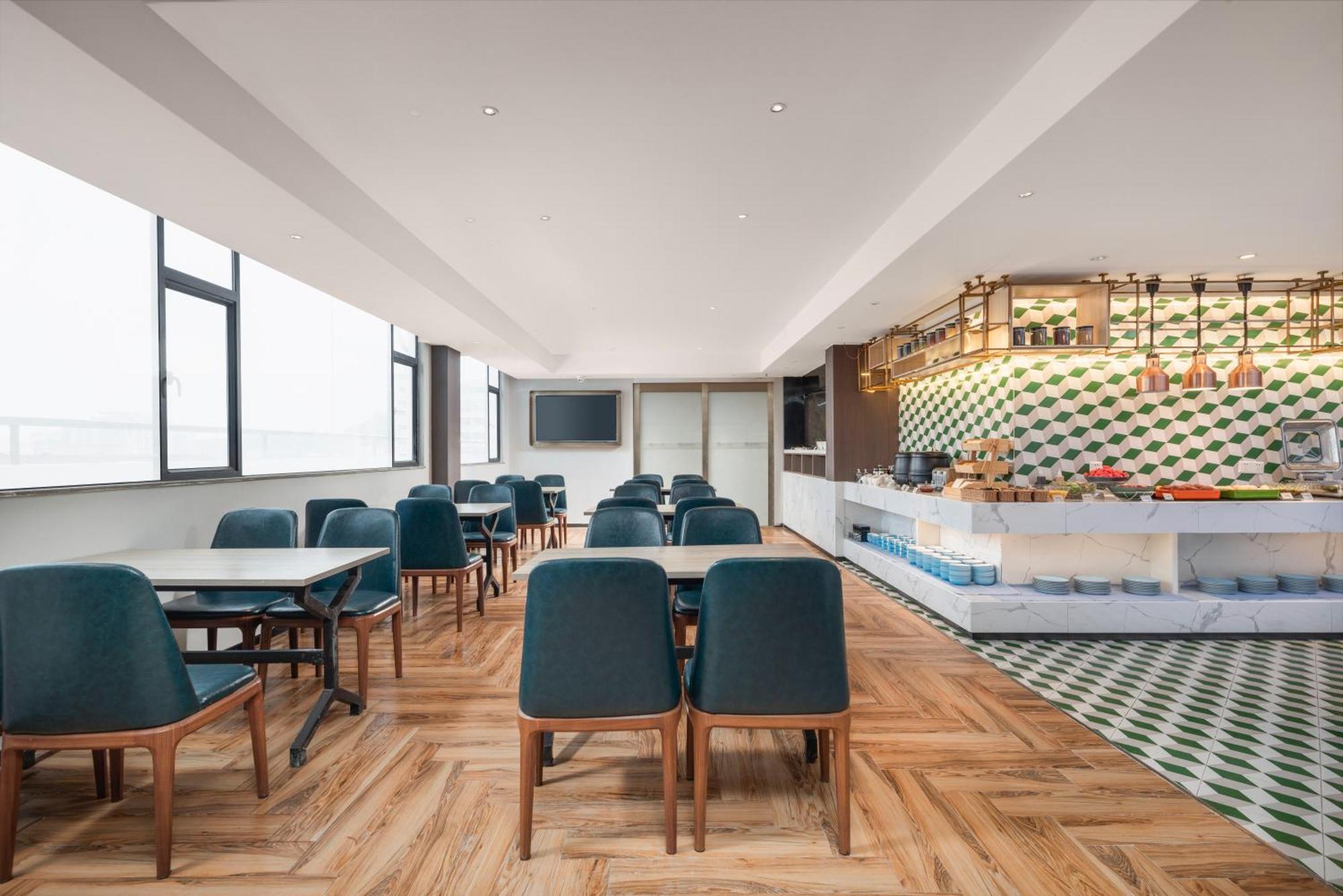 Hotel Insail Beijing Road Pedestrian Branch
