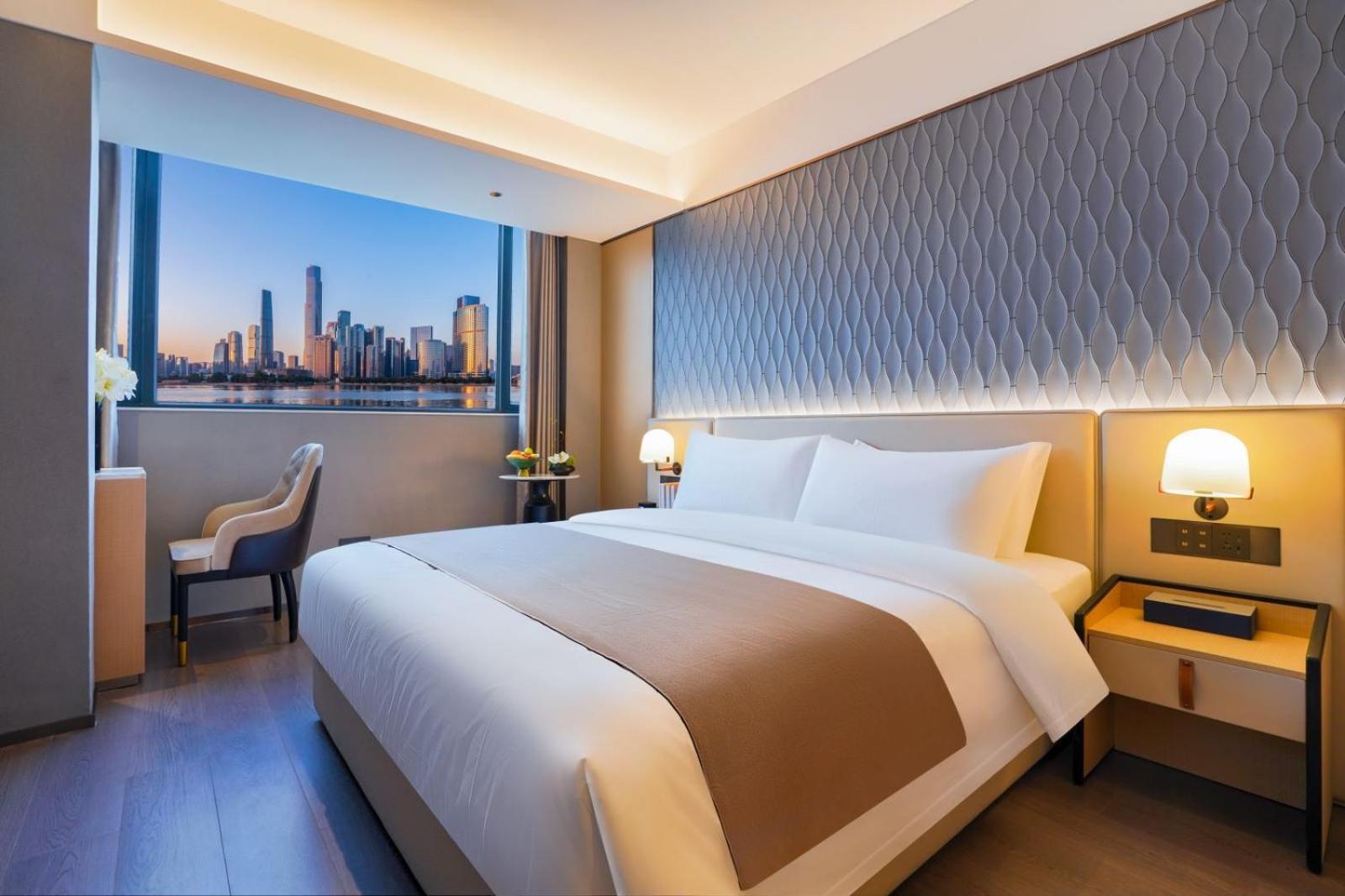 Hotel Lanou Guangzhou-free Shuttle Bus To Fair Complex