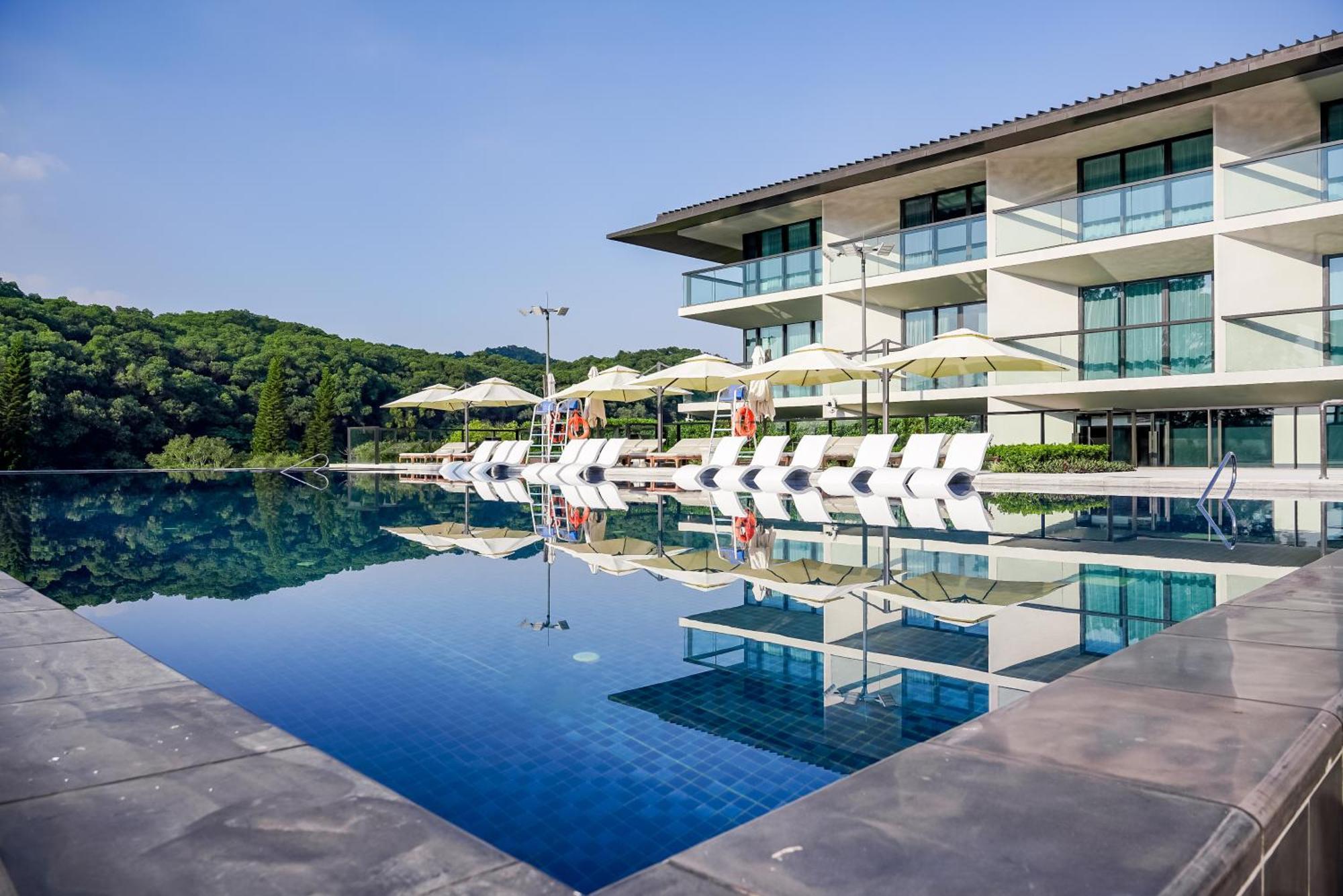 Oriental Hotel