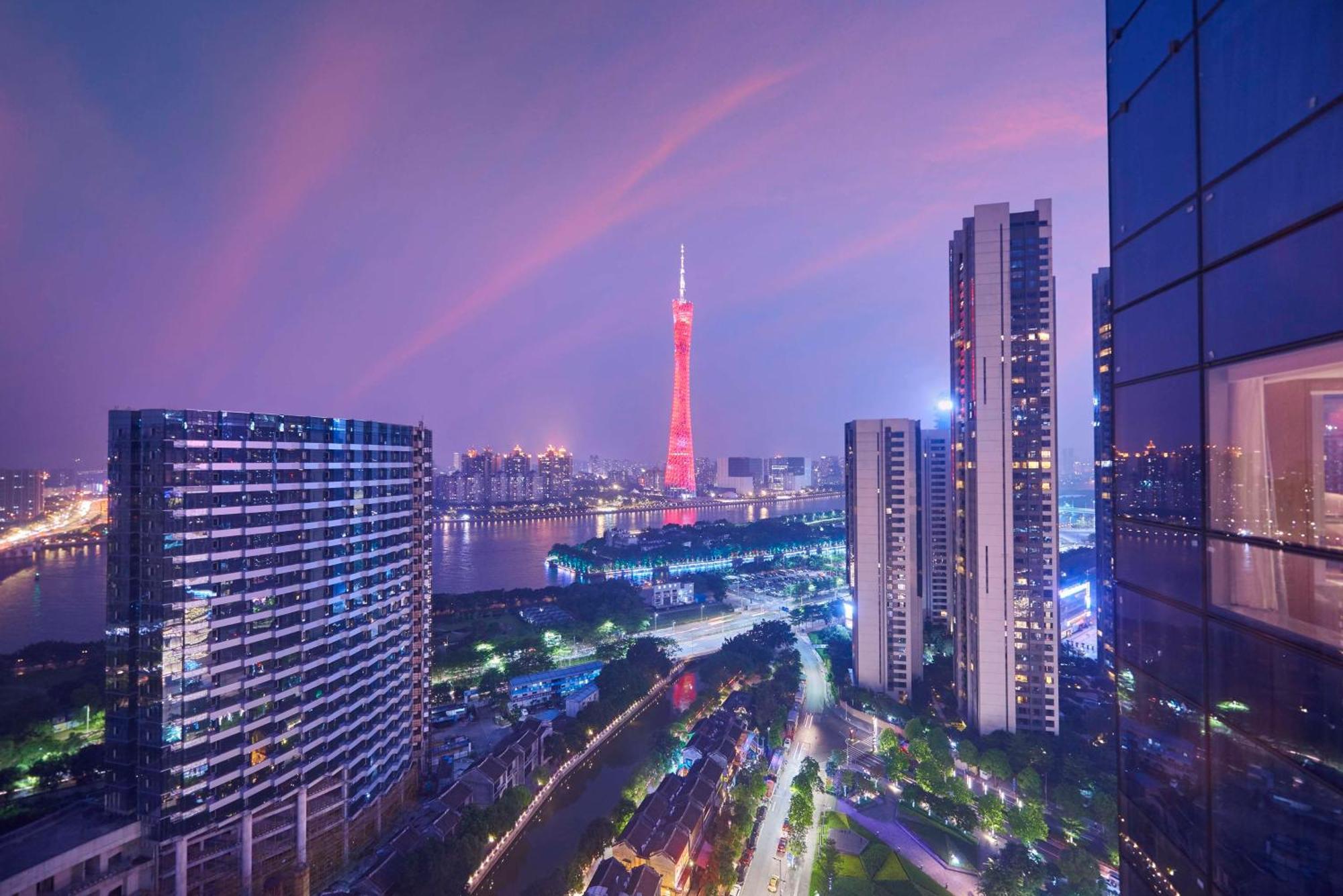 Conrad - Free Shuttle Between And Exhibition Center During Fair & Exhibitor Registration Counter Hotel 5*