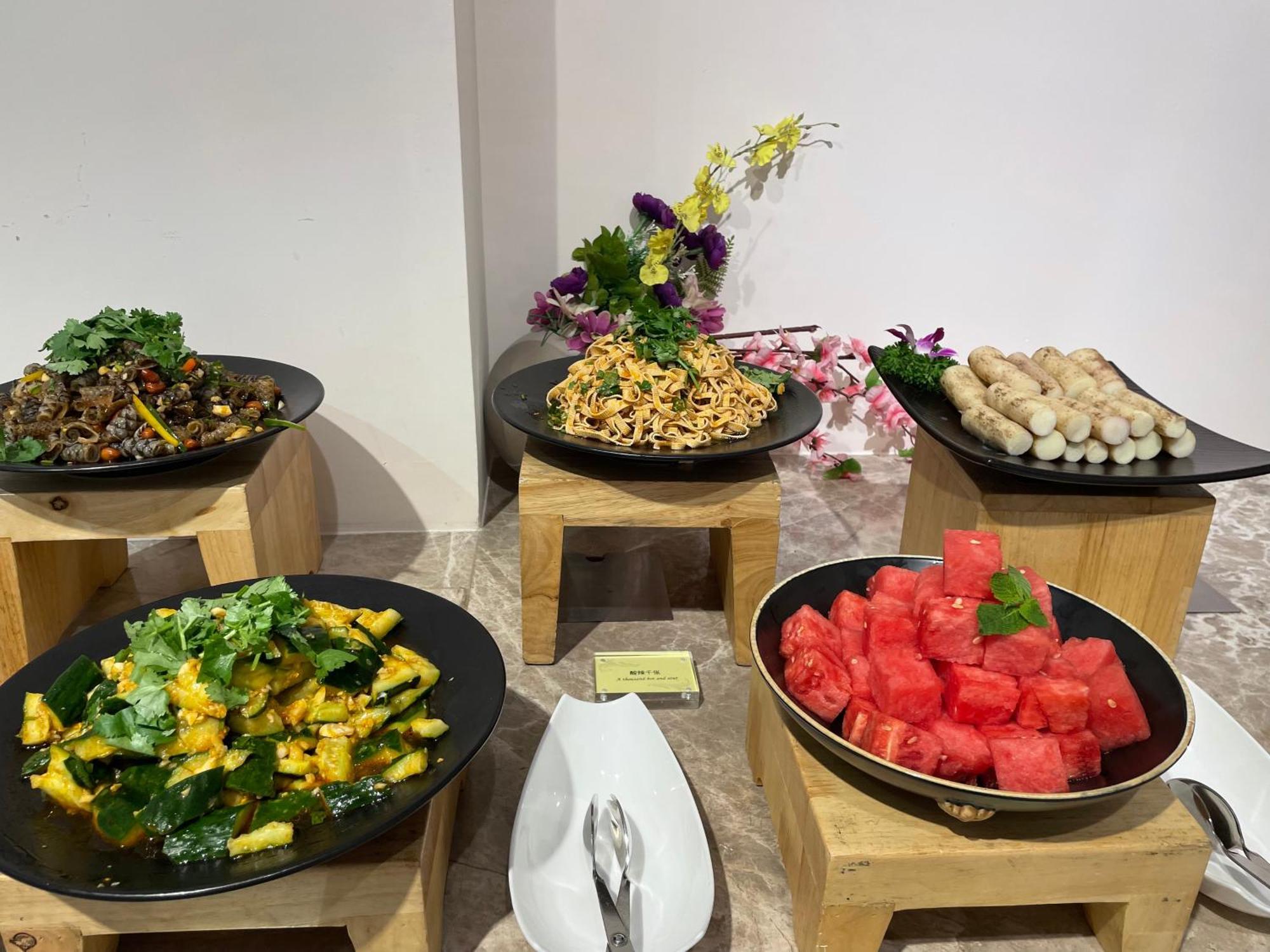 Bridal Tea House Hotel-free Shuttle Bus For Fair Guangzhou