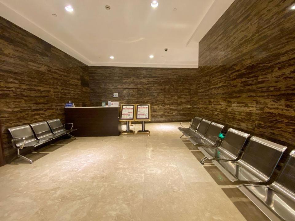 Hotel Vanburgh - Free Shuttle Bus Transfer During Fair Guangzhou