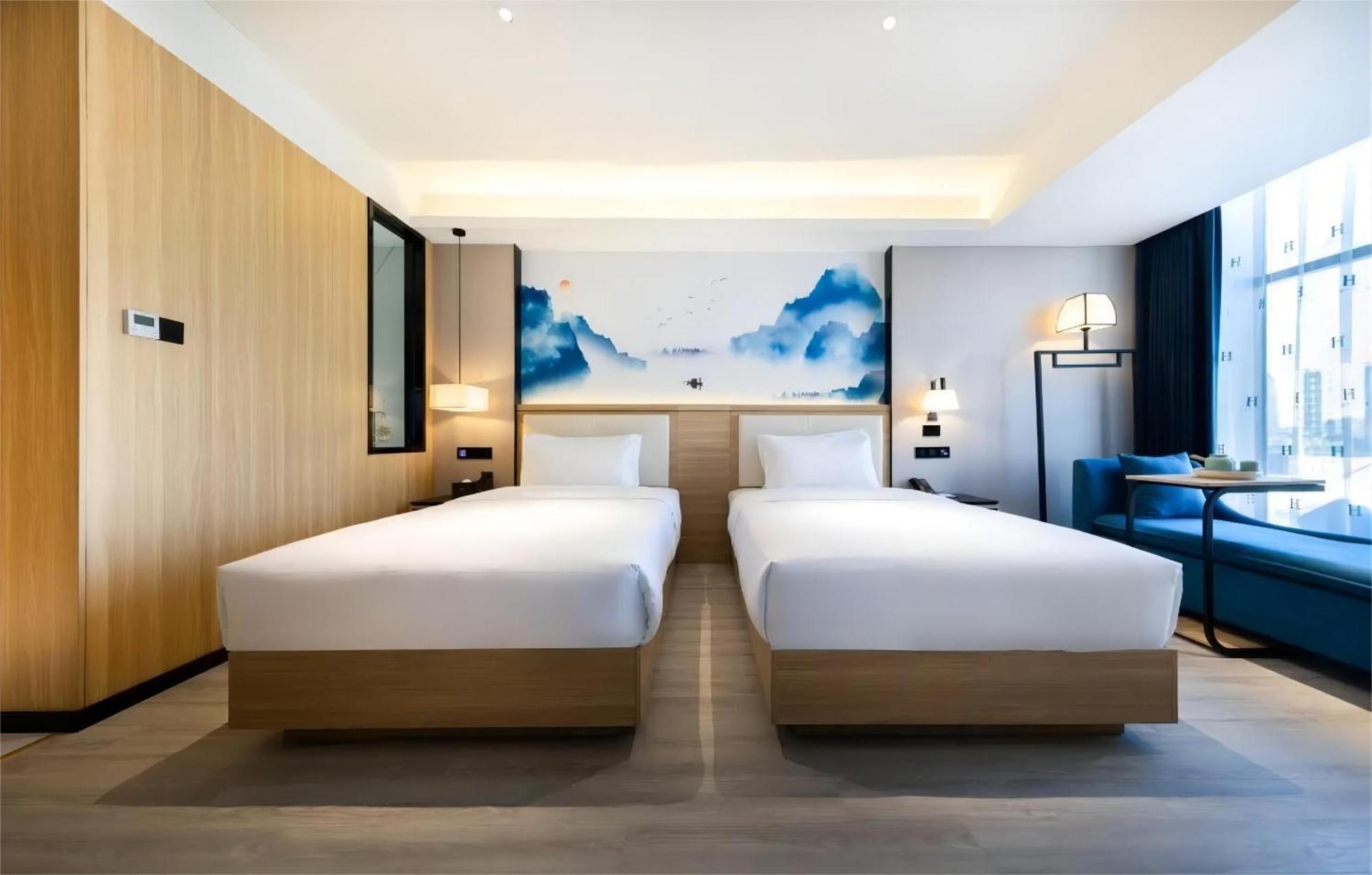Ausotel By Argyle Baiyun International Airport Renhe Metro Exit B Hotel 4*