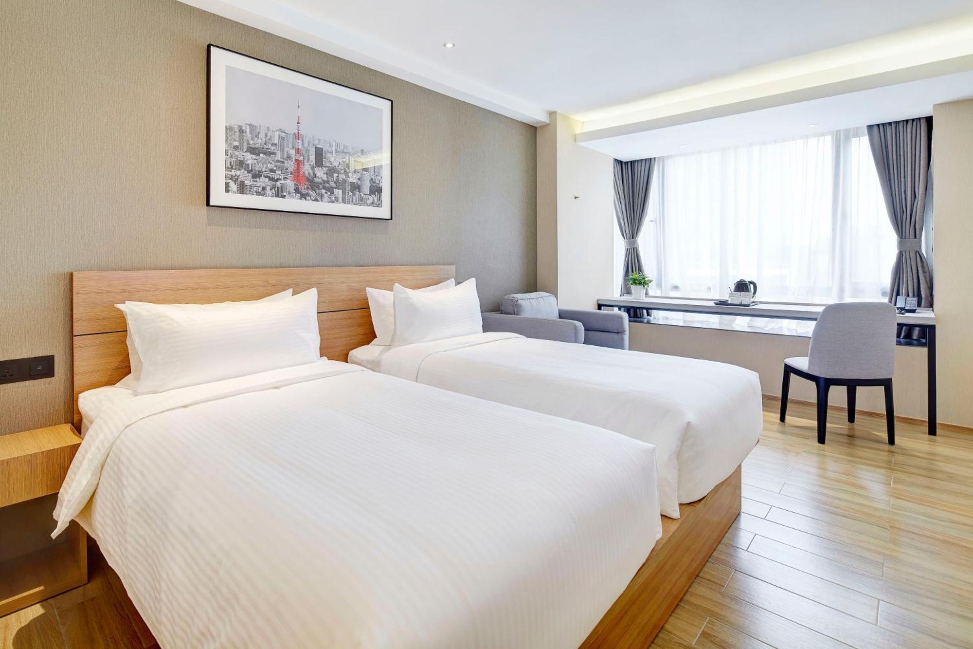 Bridal Tea House Hotel-free Shuttle Bus For Fair