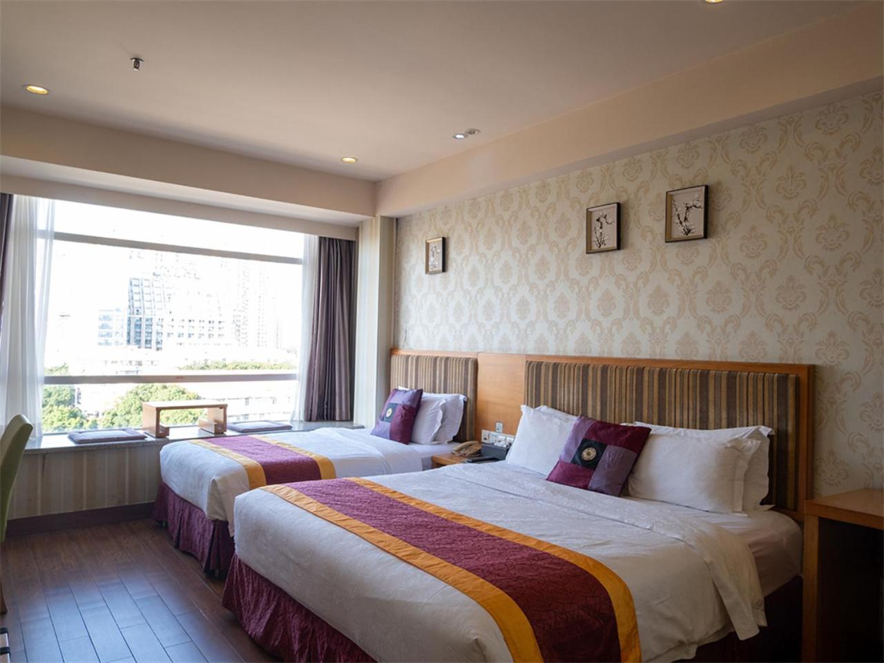 Hotel The Royal Garden Guangzhou