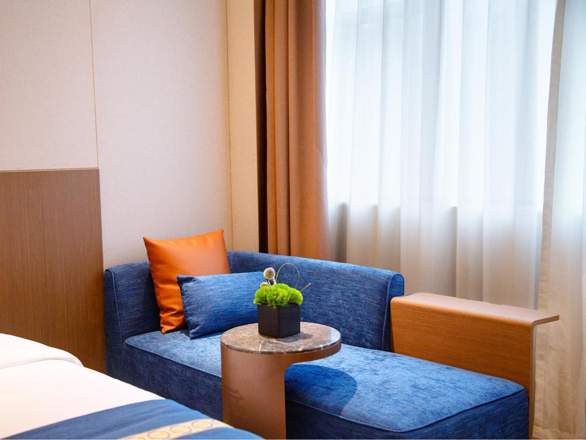 Guangdong Yingbin Hotel-free Fair Shuttle Bus