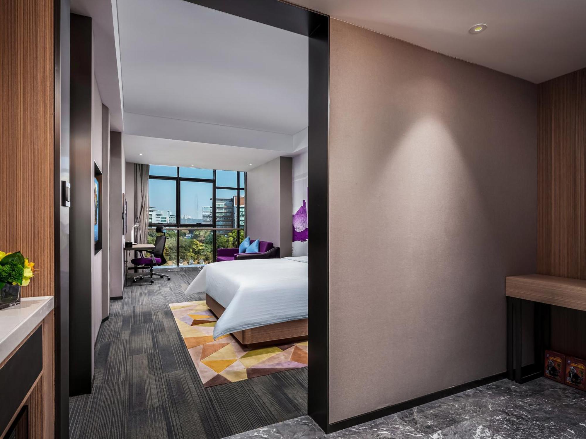 Hotel Hampton By Hilton Panyu Avenue 4*