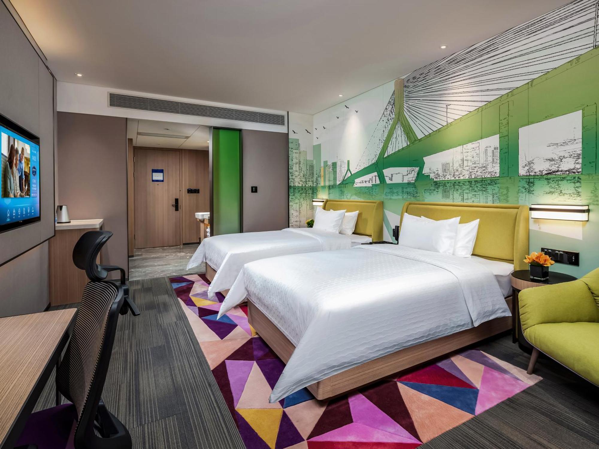 Hampton By Hilton Panyu Avenue 4*