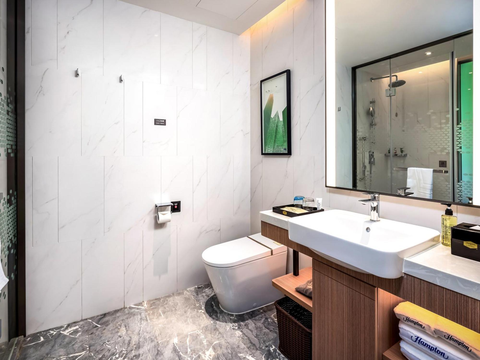 Hampton By Hilton Panyu Avenue