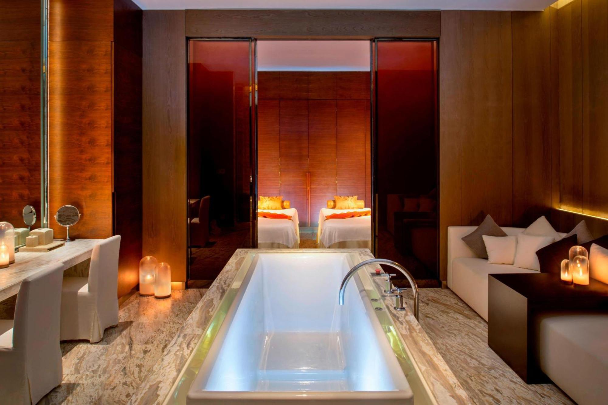 Hotel W Canton