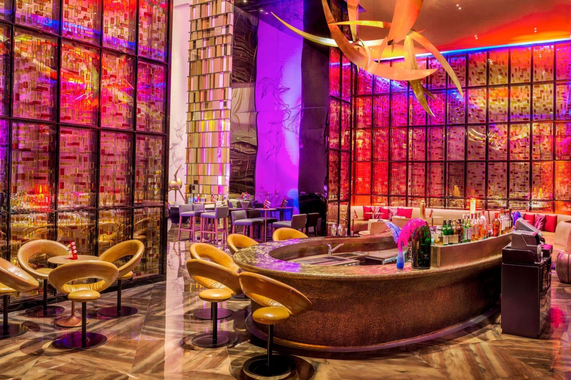 Hotel W Canton