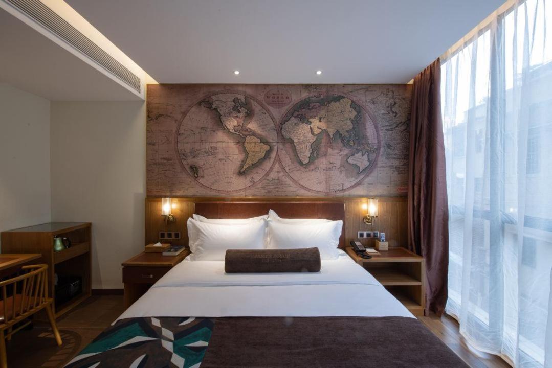 James Joyce Coffetei- Beijing Road Metro Station Pedestrian Street Branch Hotel Guangzhou