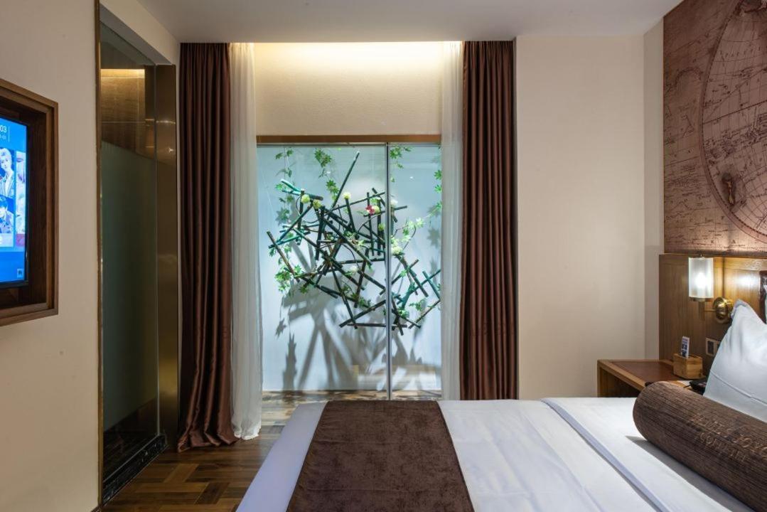 Hotel James Joyce Coffetei- Beijing Road Metro Station Pedestrian Street Branch Guangzhou