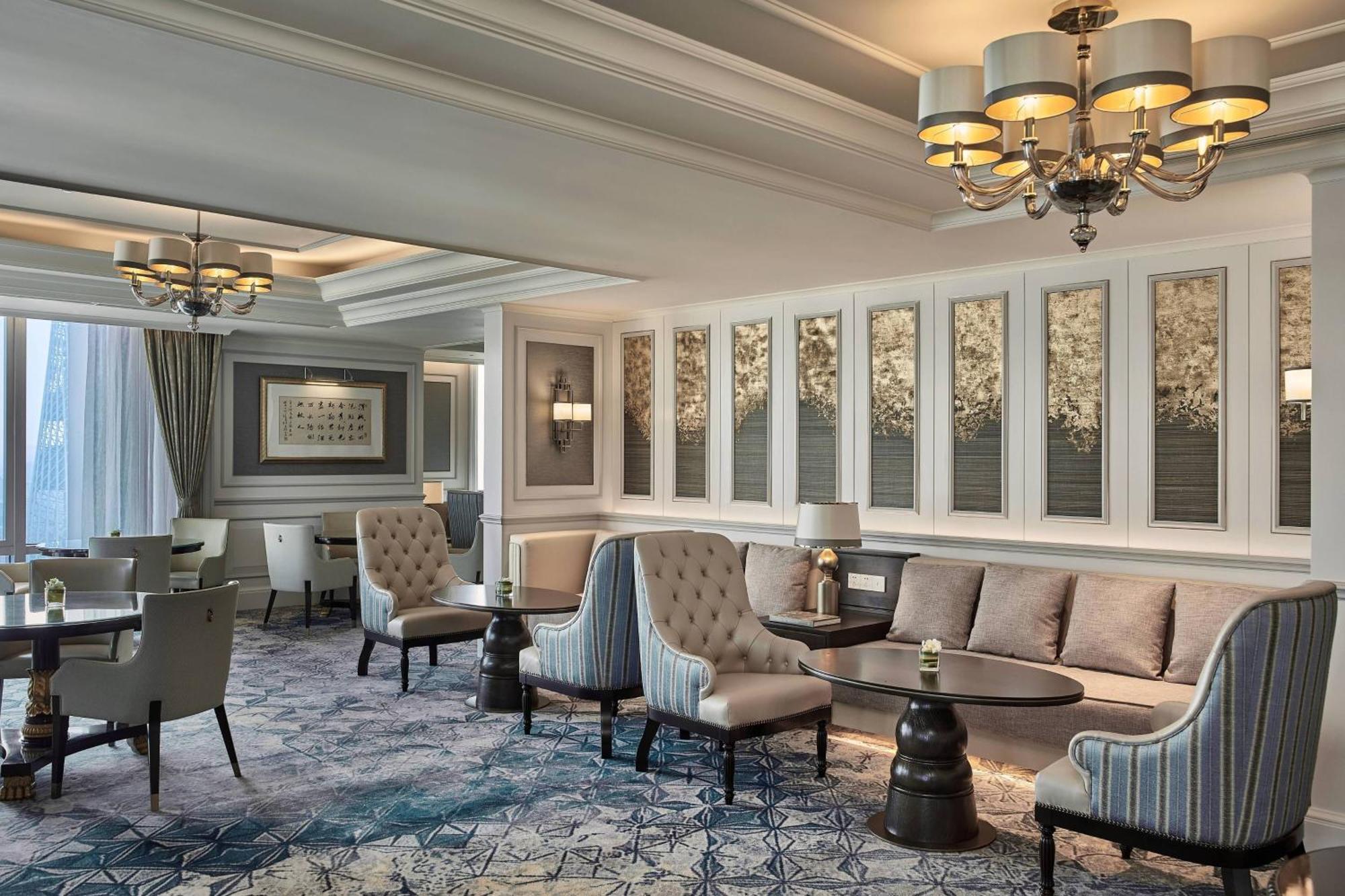 The Ritz-carlton, Hotel 5*