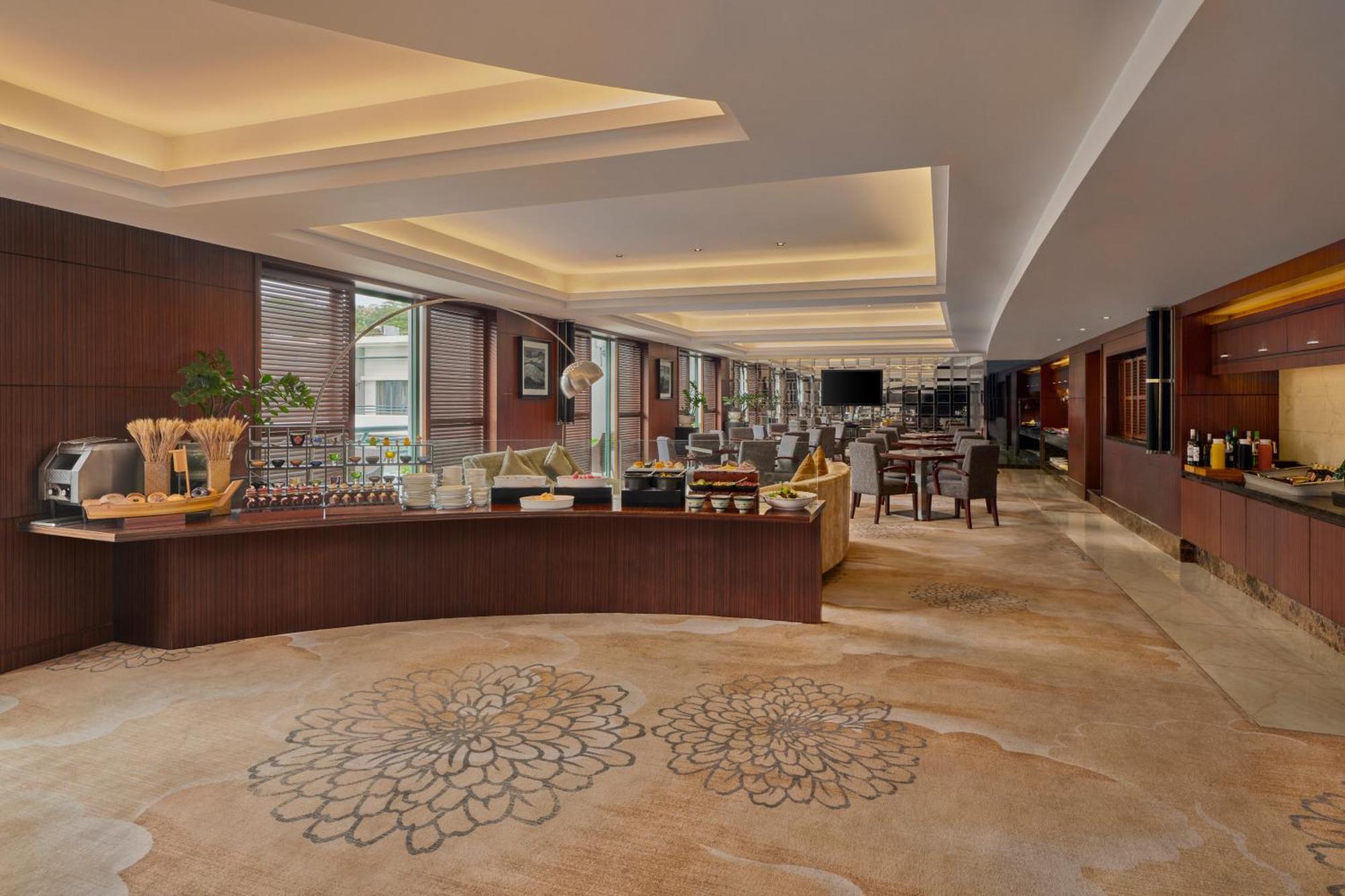 Hotel Hilton Science City, Free Shuttle Bus During Fair Guangzhou
