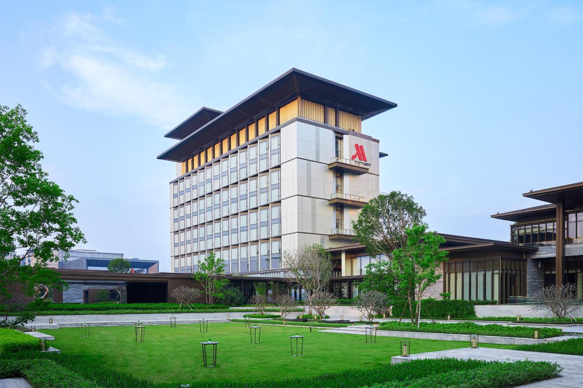 Marriott Baiyun Hotel 5*