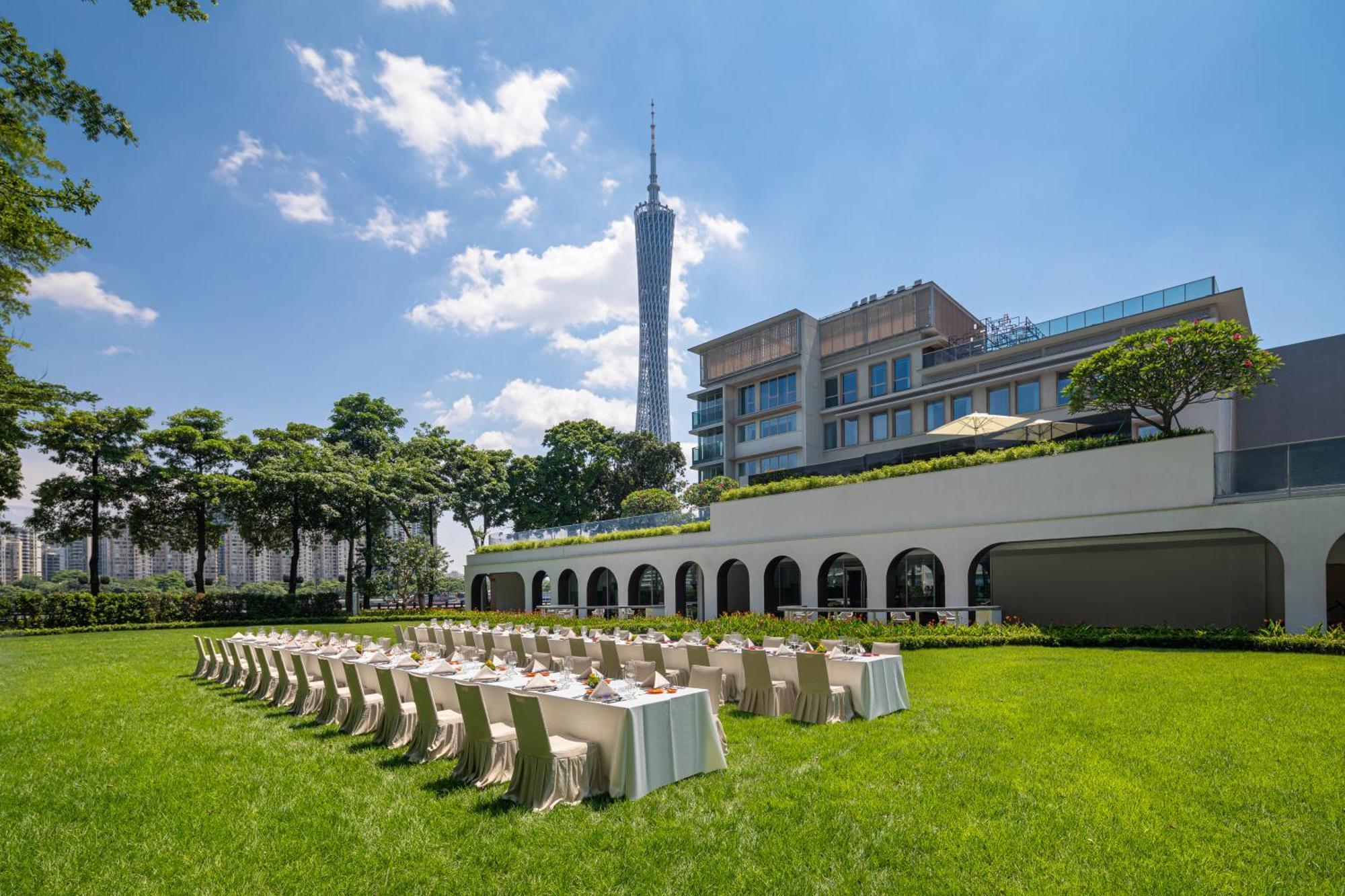 Indigo Haixinsha By Ihg - Free Shuttle Bus To Fair Complex During Fair Period