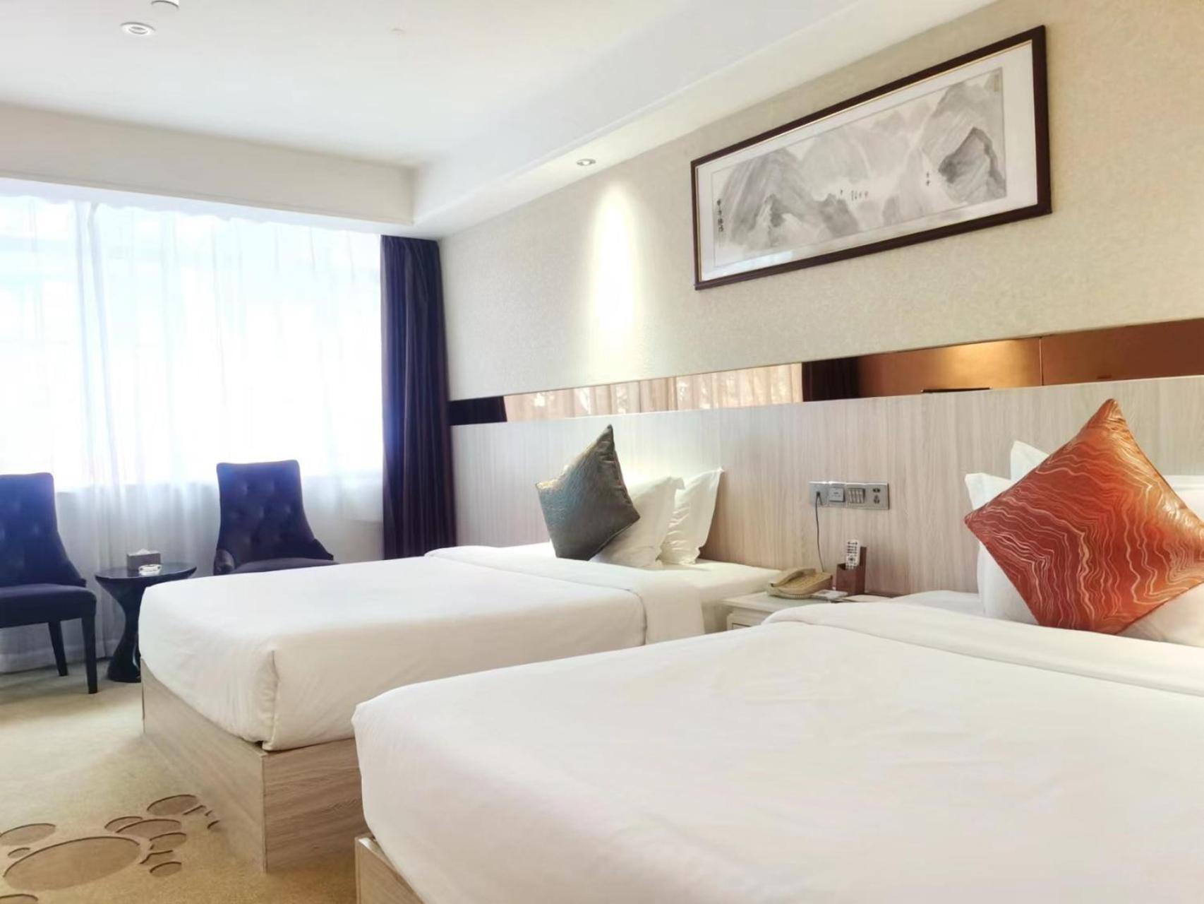 Hotel Paco Hotel Tianhe Coach Terminal Metro Satation Guangzhou-Free Shuttle Bus For Canton Fair