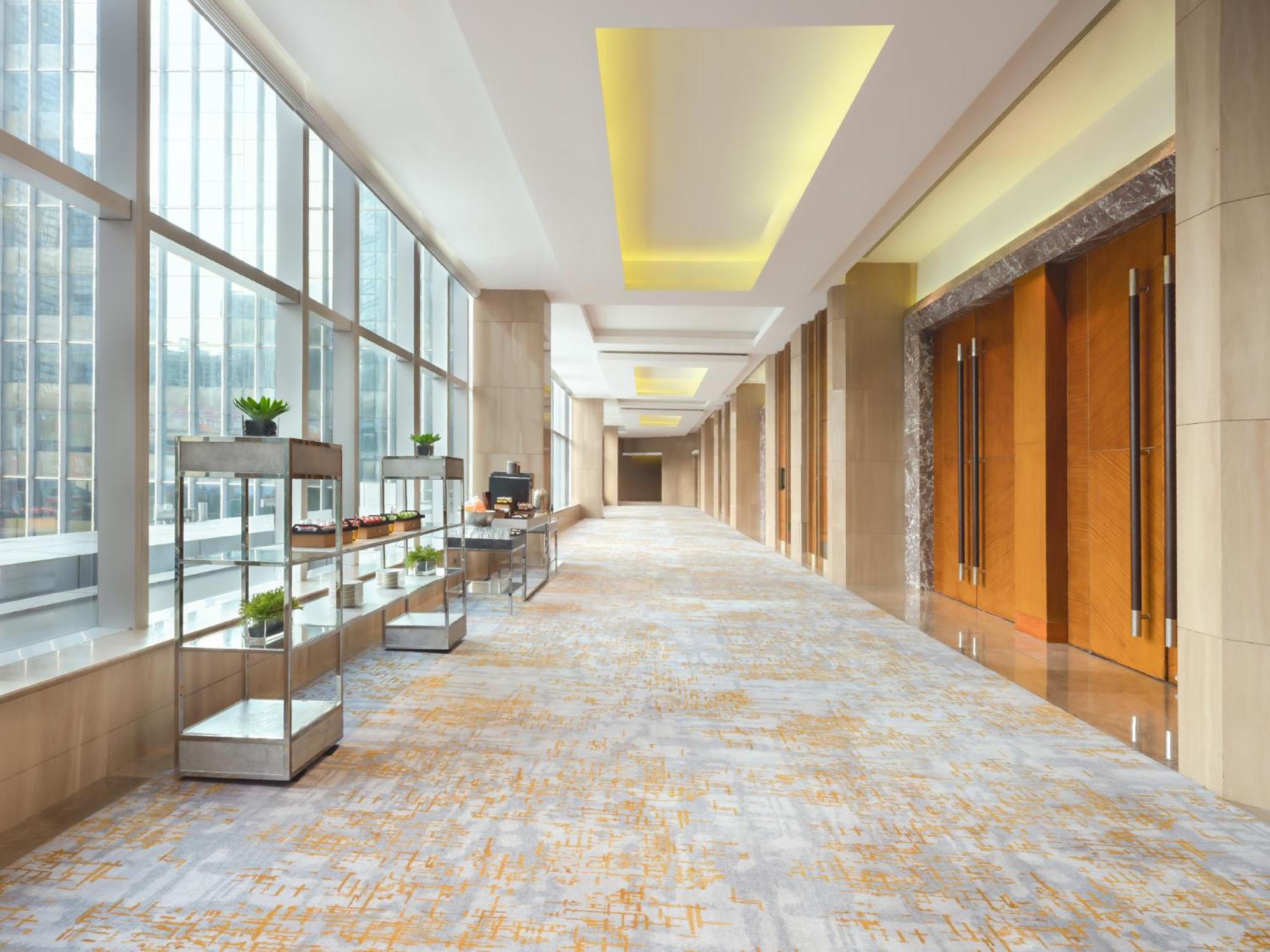 Sheraton Hotel 5*