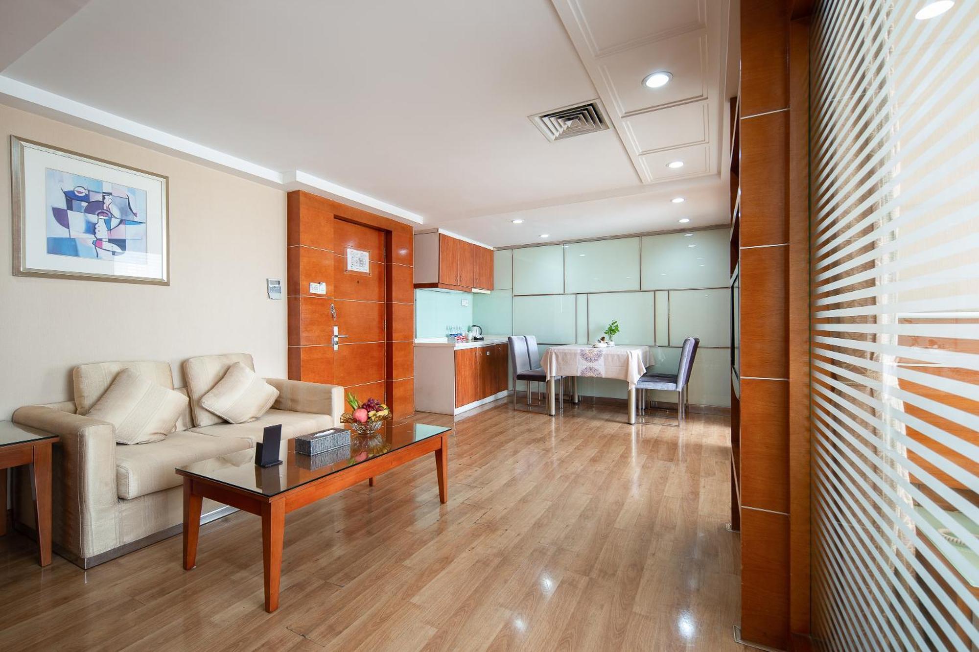 Hotel Yihe Ouzhuang 4*