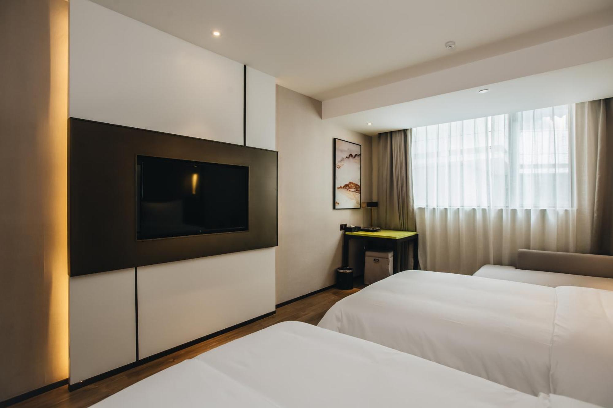 Orienwit Hotel-free Shuttle Bus Fir Fair