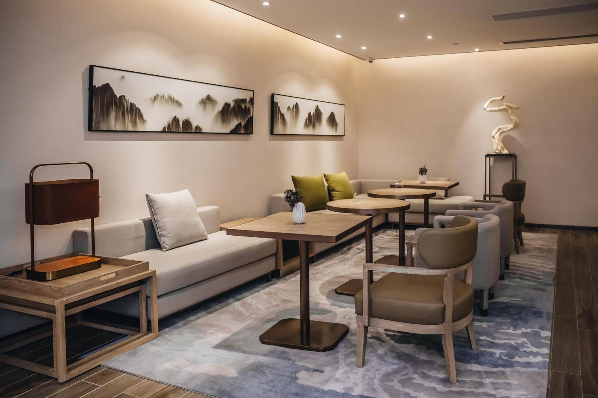 Hotel Orienwit Hotel-free Shuttle Bus Fir Fair 4*