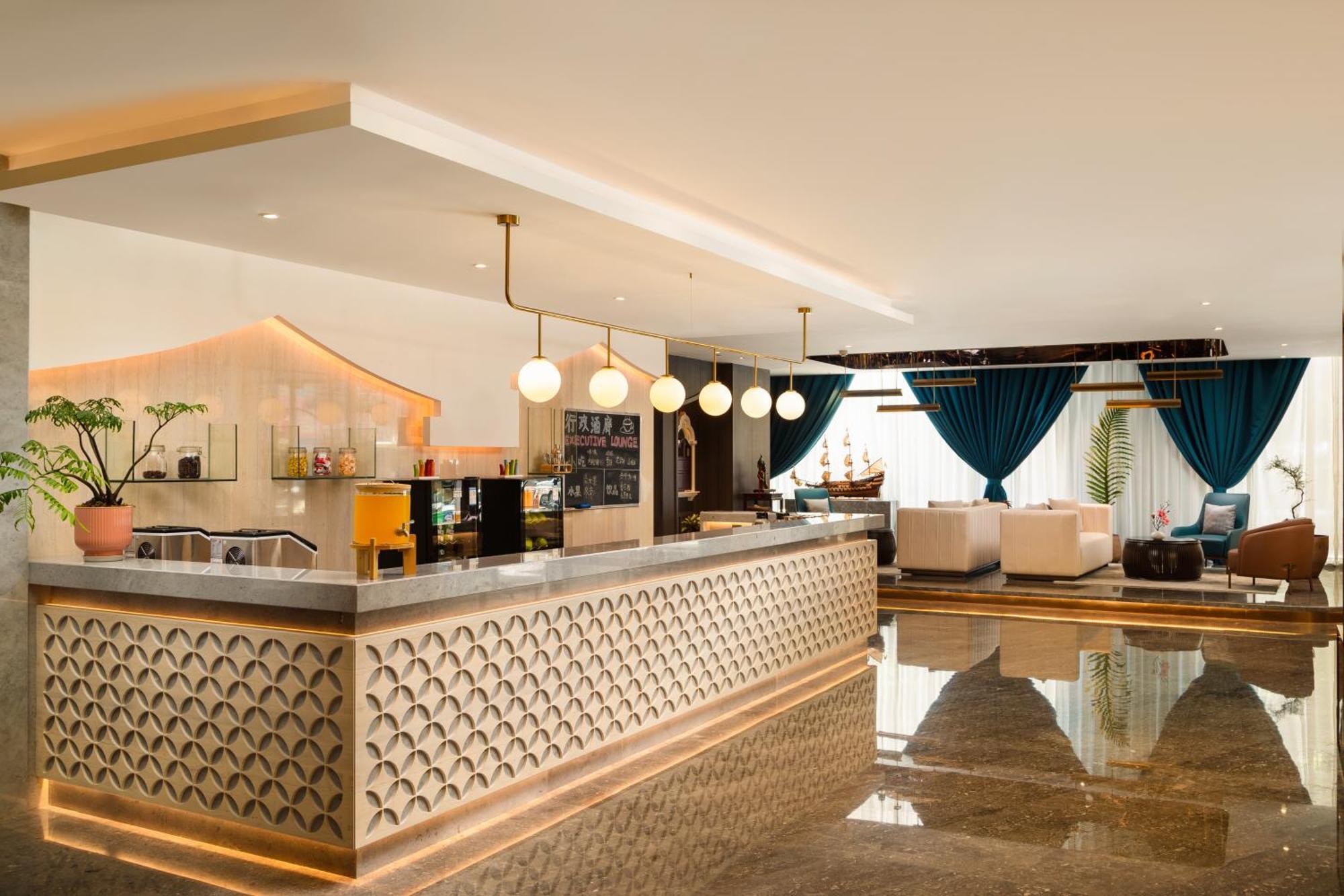 Wogo Yuanbao Hotel-zhujiang New Town-free Fair Shuttle Bus & Overseas Buyer Registration Services 5* Canton
