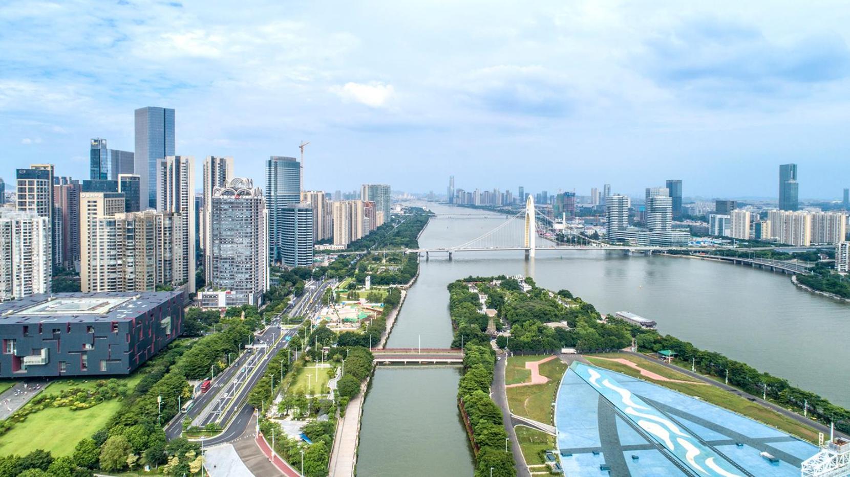 Hotel Wogo Yuanbao Hotel-zhujiang New Town-free Fair Shuttle Bus & Overseas Buyer Registration Services 5*