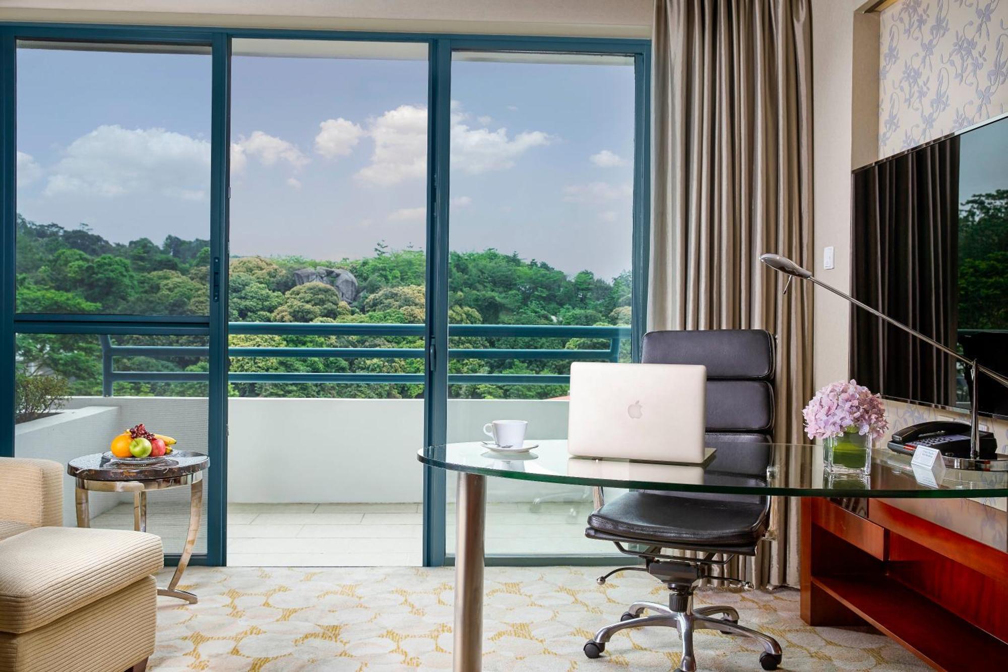 Hilton Science City, Free Shuttle Bus During Fair 5* Guangzhou