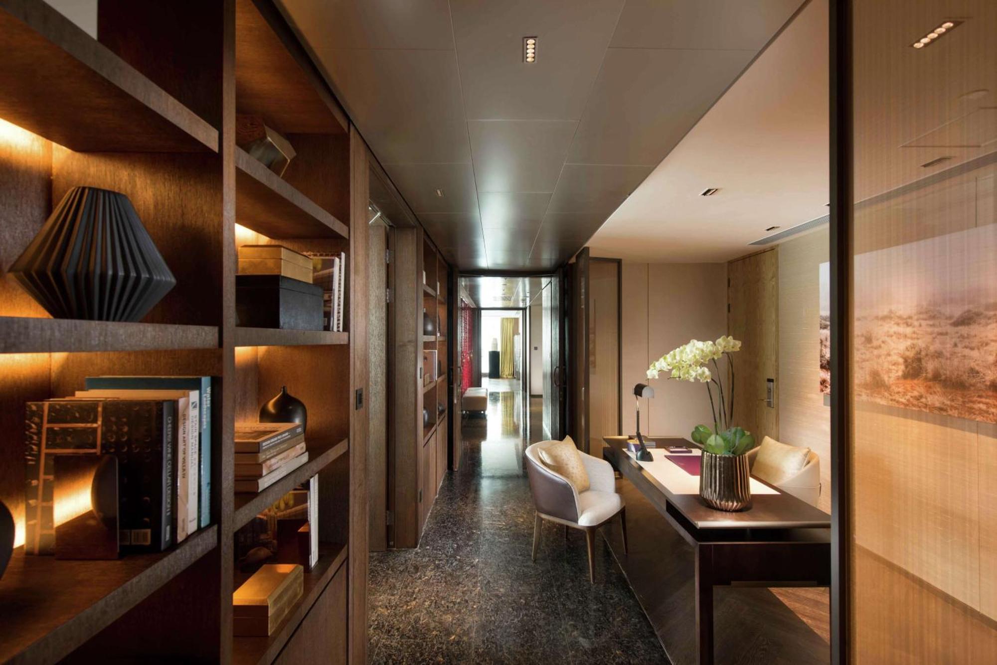 Conrad - Free Shuttle Between And Exhibition Center During Fair & Exhibitor Registration Counter Hotel 5*