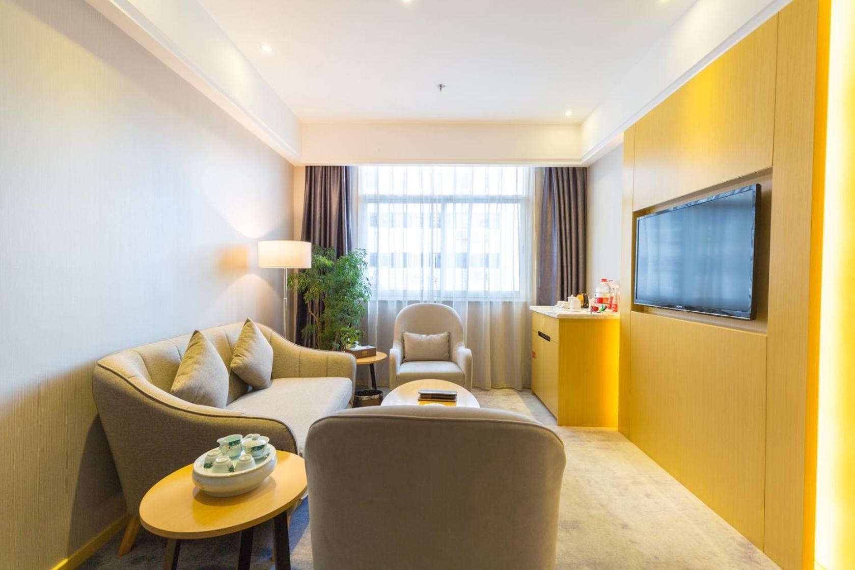 Seaman Hotel-line 2 Jiangnanxi Station 4* Canton