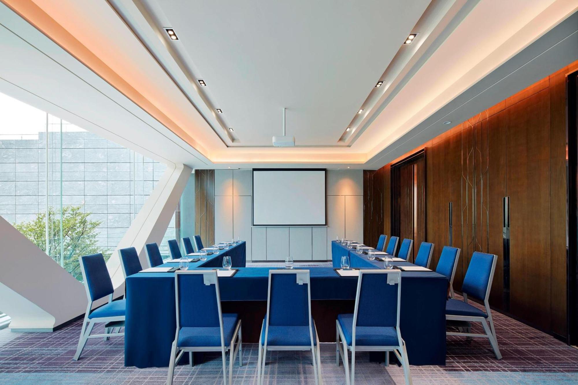 Hotel Sheraton Nansha 5*