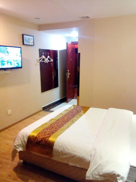 Hotel Manhattan Hotel Guangzhou 3*