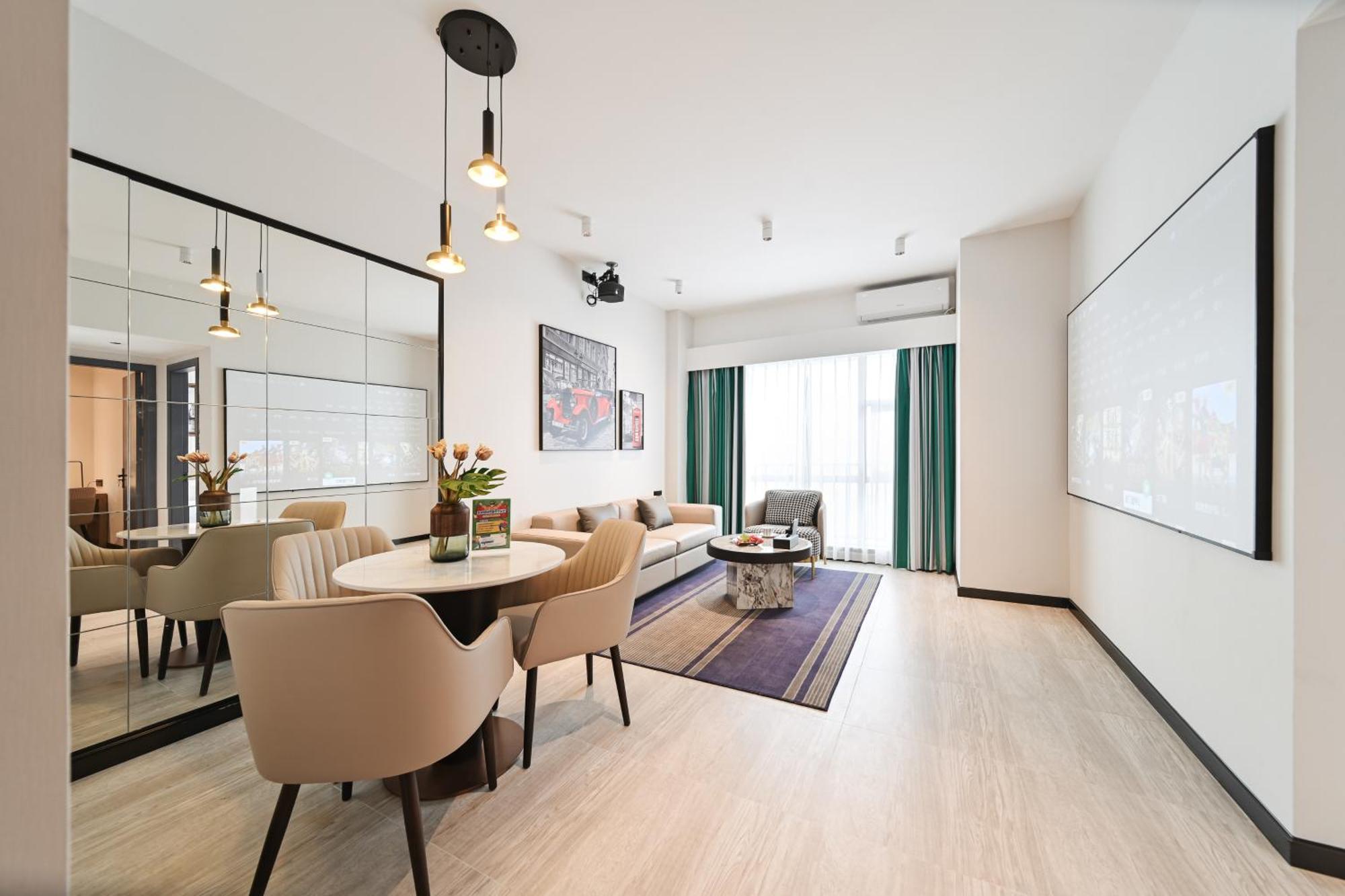 Hotel Livetour Luogang Science Guangzhou