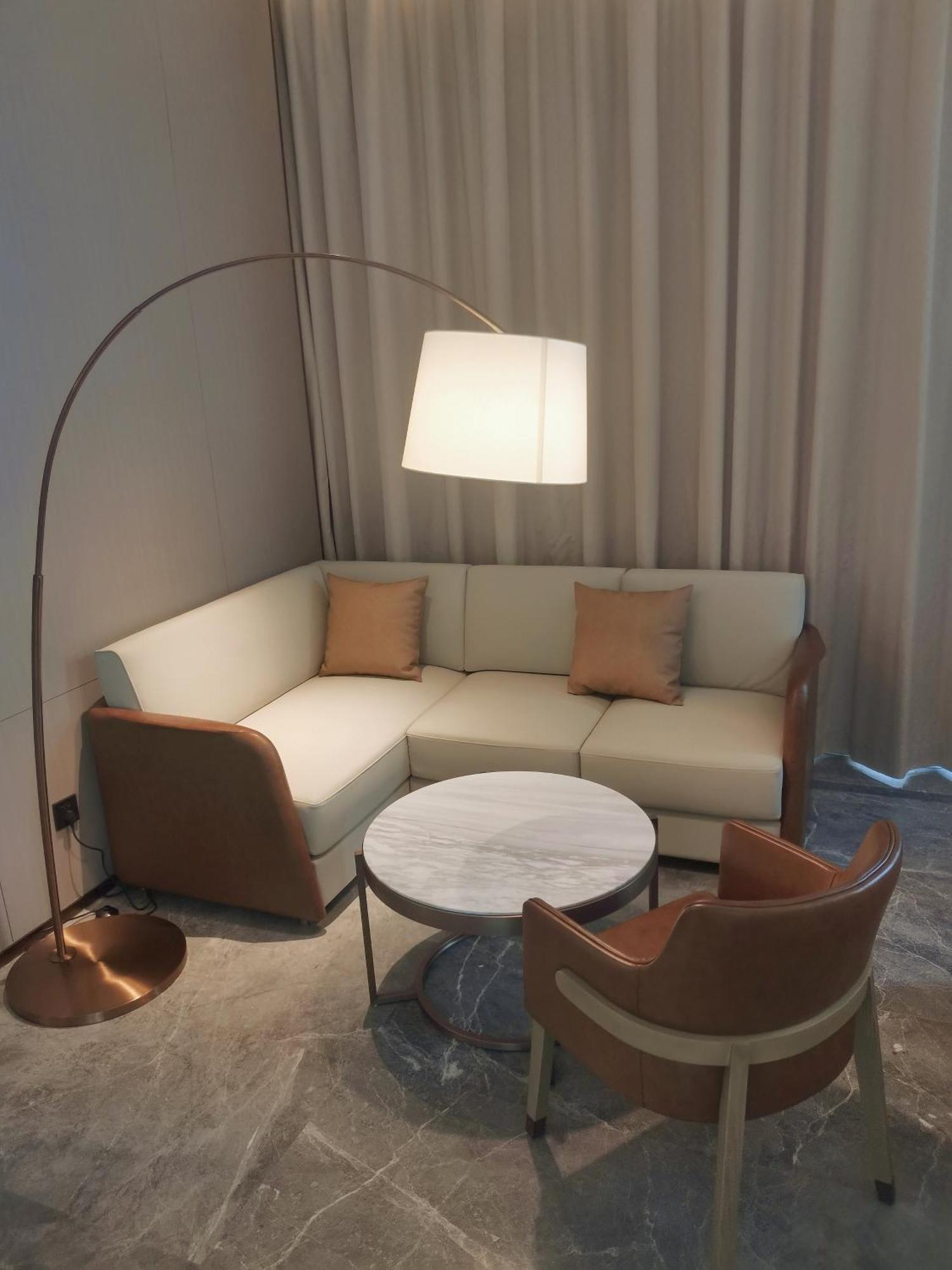 Pazhou Ln Dongfang Hotel-free Shuttle Bus To The Pazhou Convention Complex During Fair Period Hotel Canton