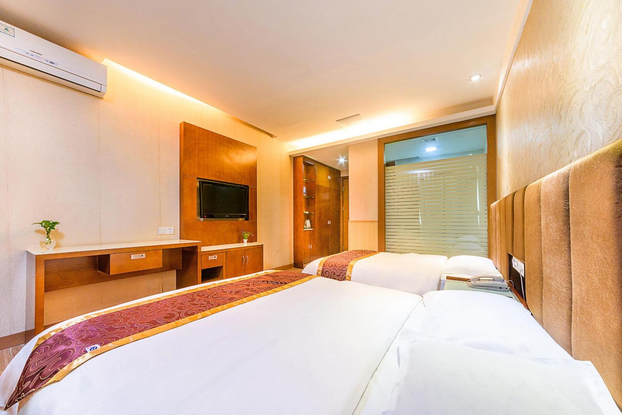 Kaiserdom Baiyun Airport-24-hour Airport-free Shuttle Bus Hotel Guangzhou