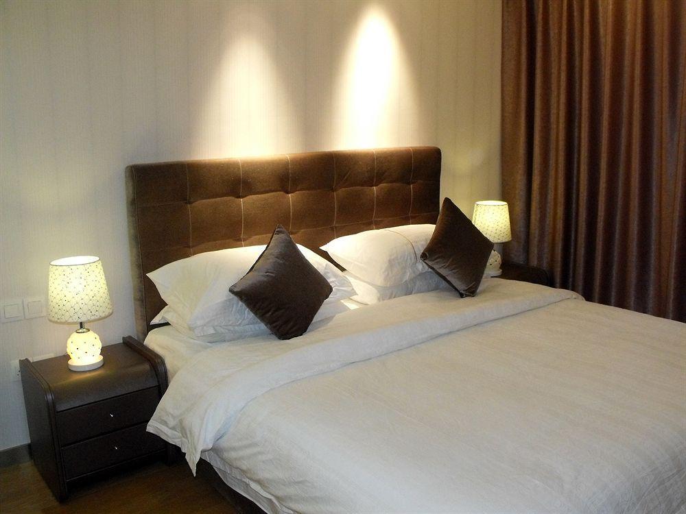 Private Enjoy U Hopson Plaza Hotel