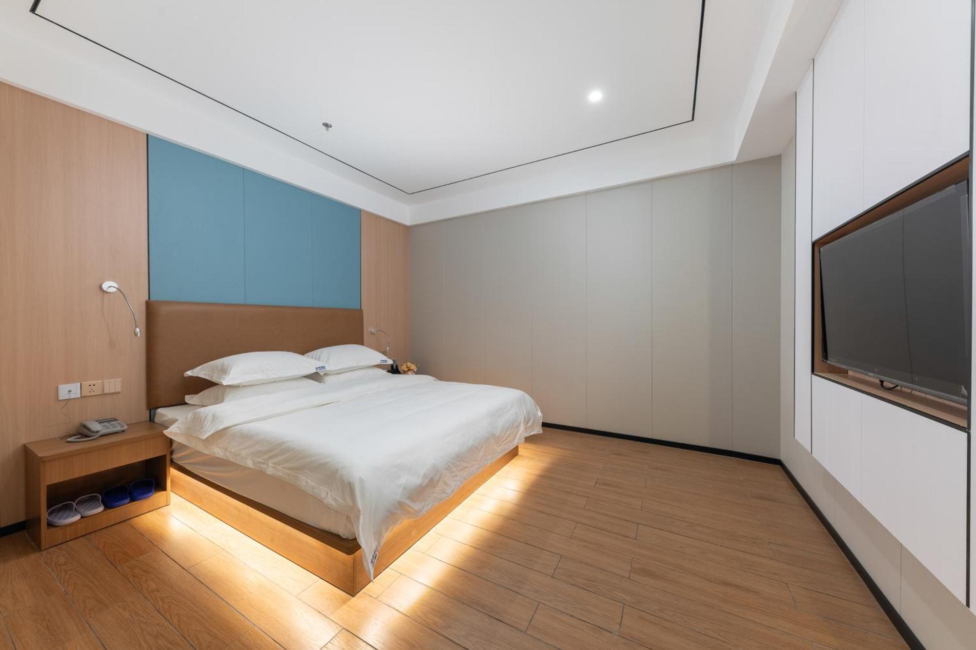 Haiyue Hotel 3*