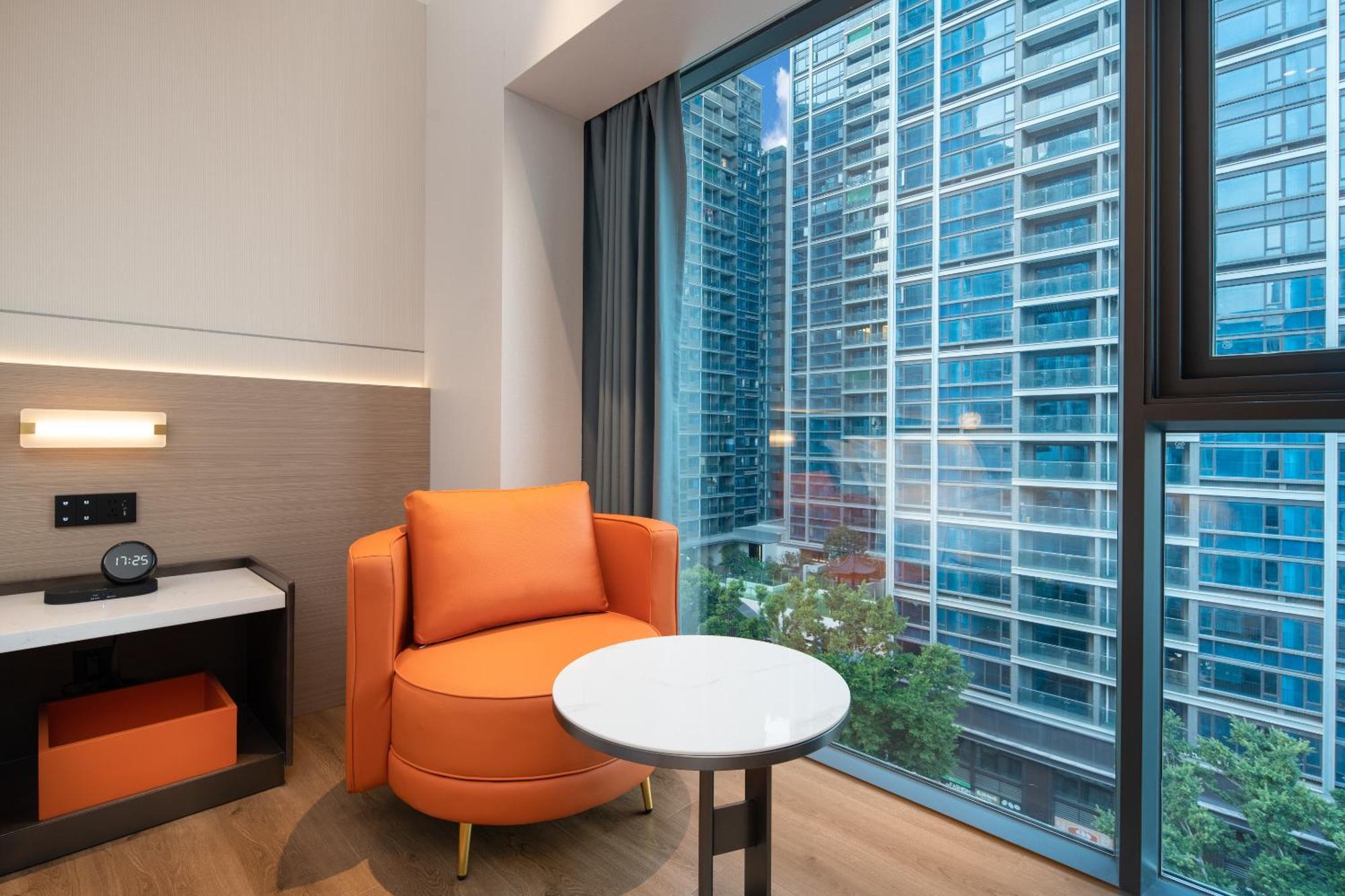 Yizhi - Beijing Road Chenjiaxuan Subway Station Hotel 4*