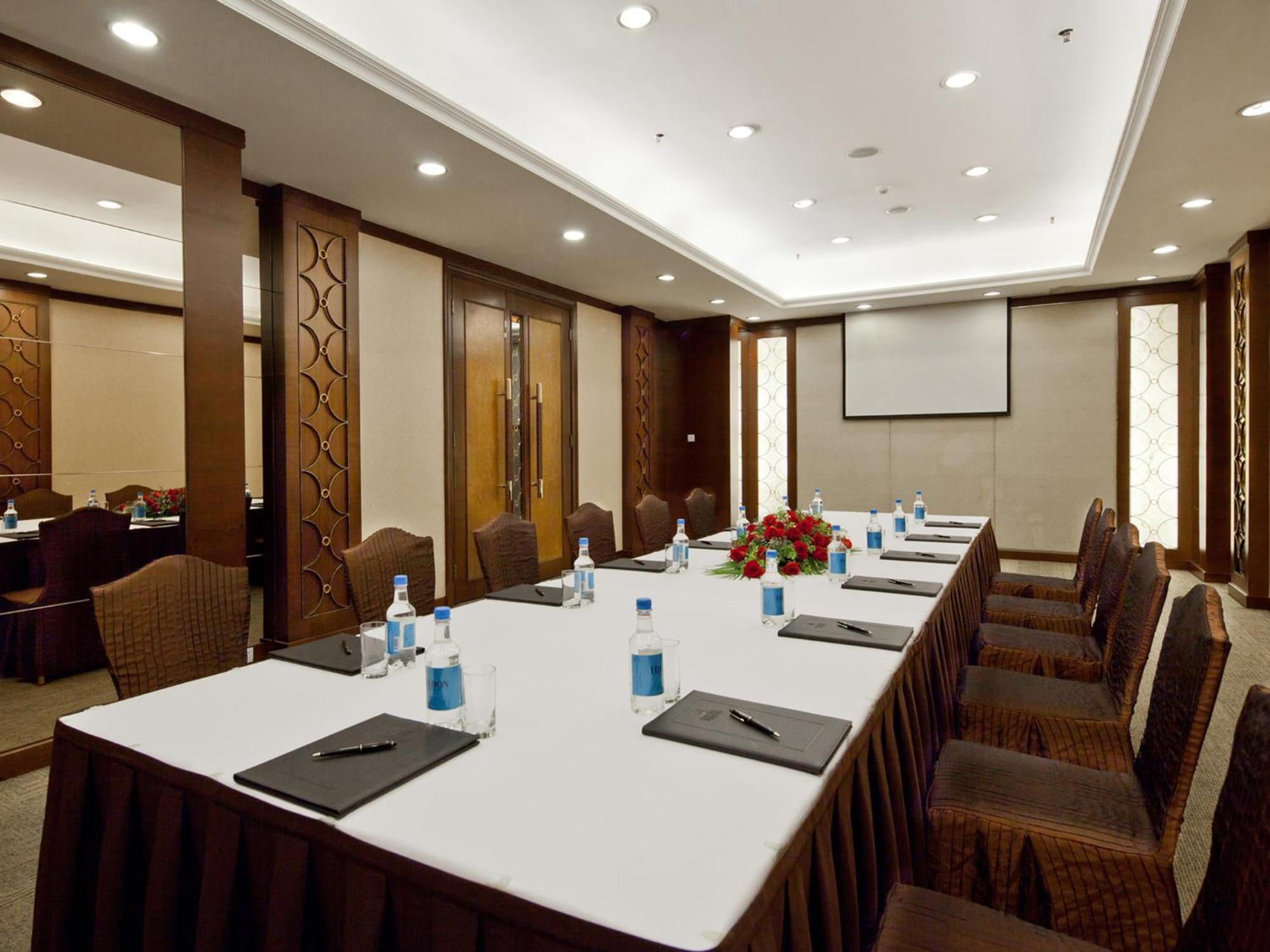 Hotel Rosedale Hotel&suites 4*