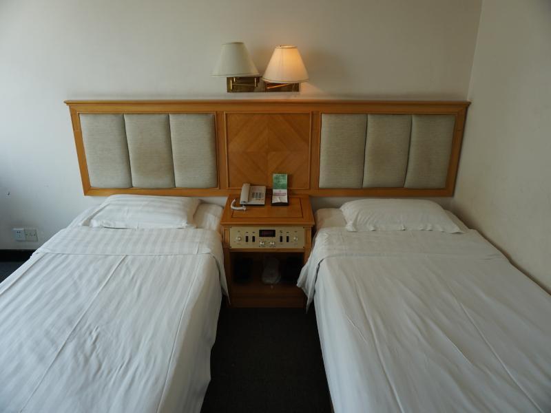 Jiang Yue Hotel 3*