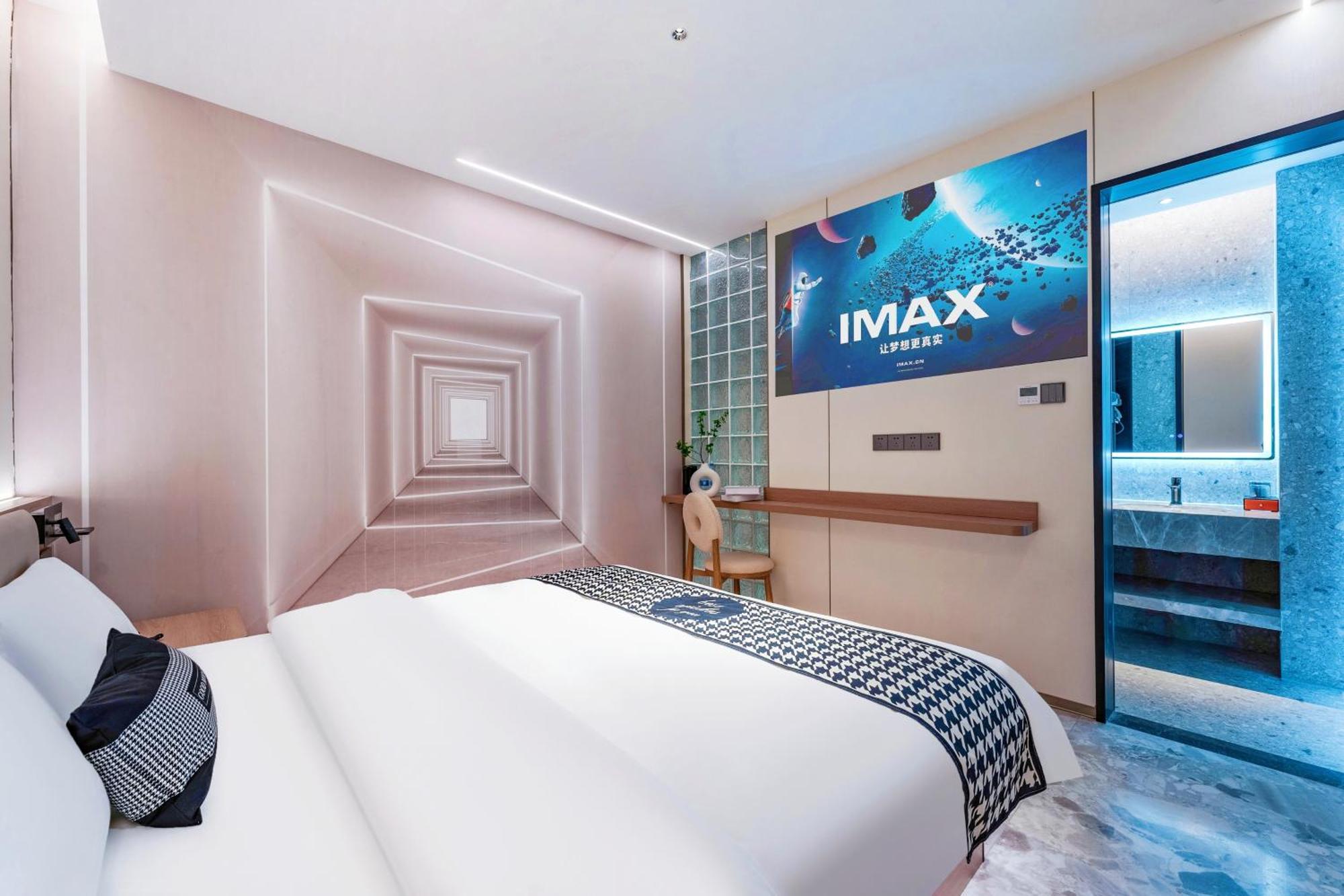 Hotel Henghe Selected S Design Hotel - Flagship Store Of Guangzhou Baiyun Railway Station International Convention Center--Reputation Preferred