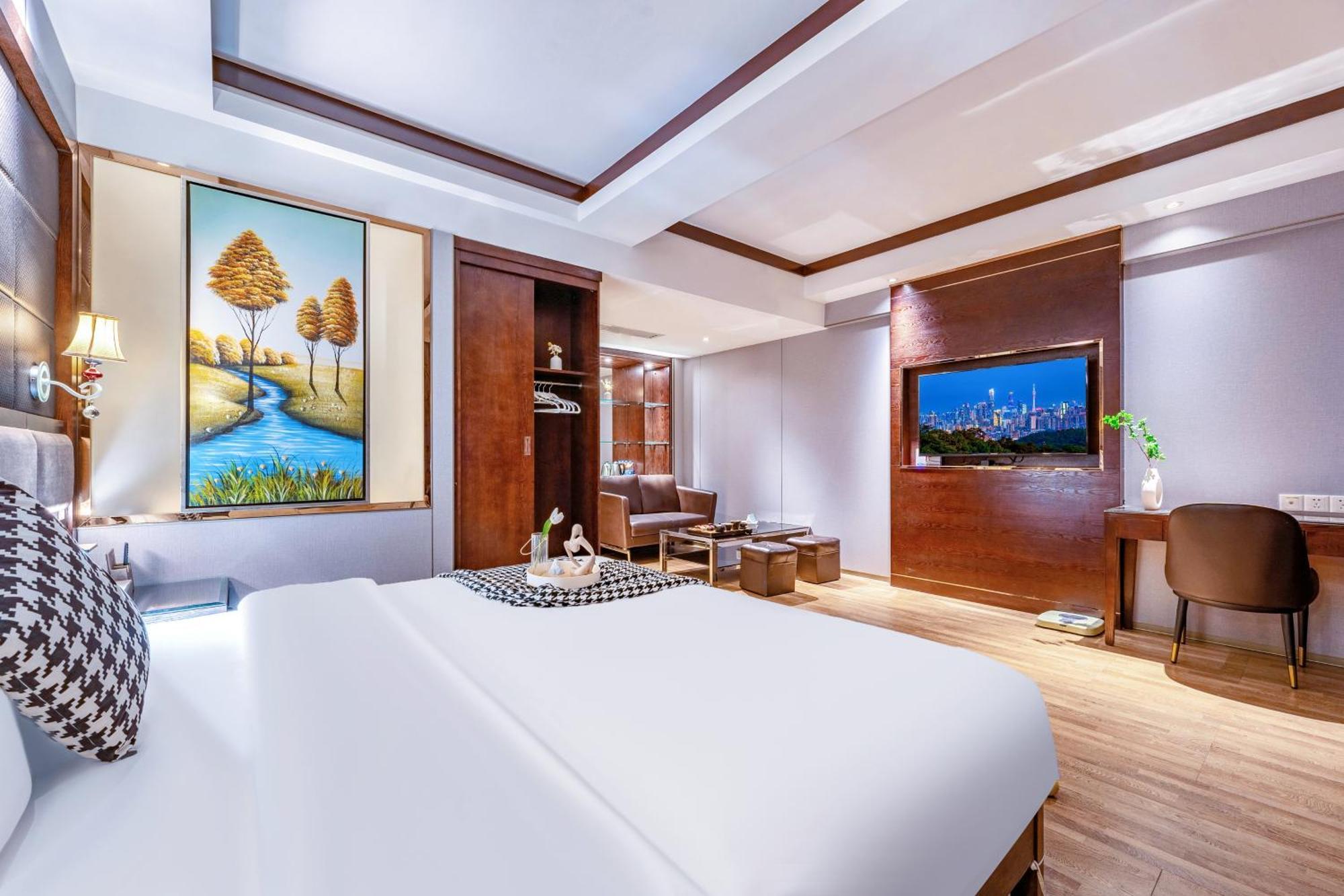 Hotel Henghe Selected S Design Hotel - Flagship Store Of Guangzhou Baiyun Railway Station International Convention Center--Reputation Preferred 4*