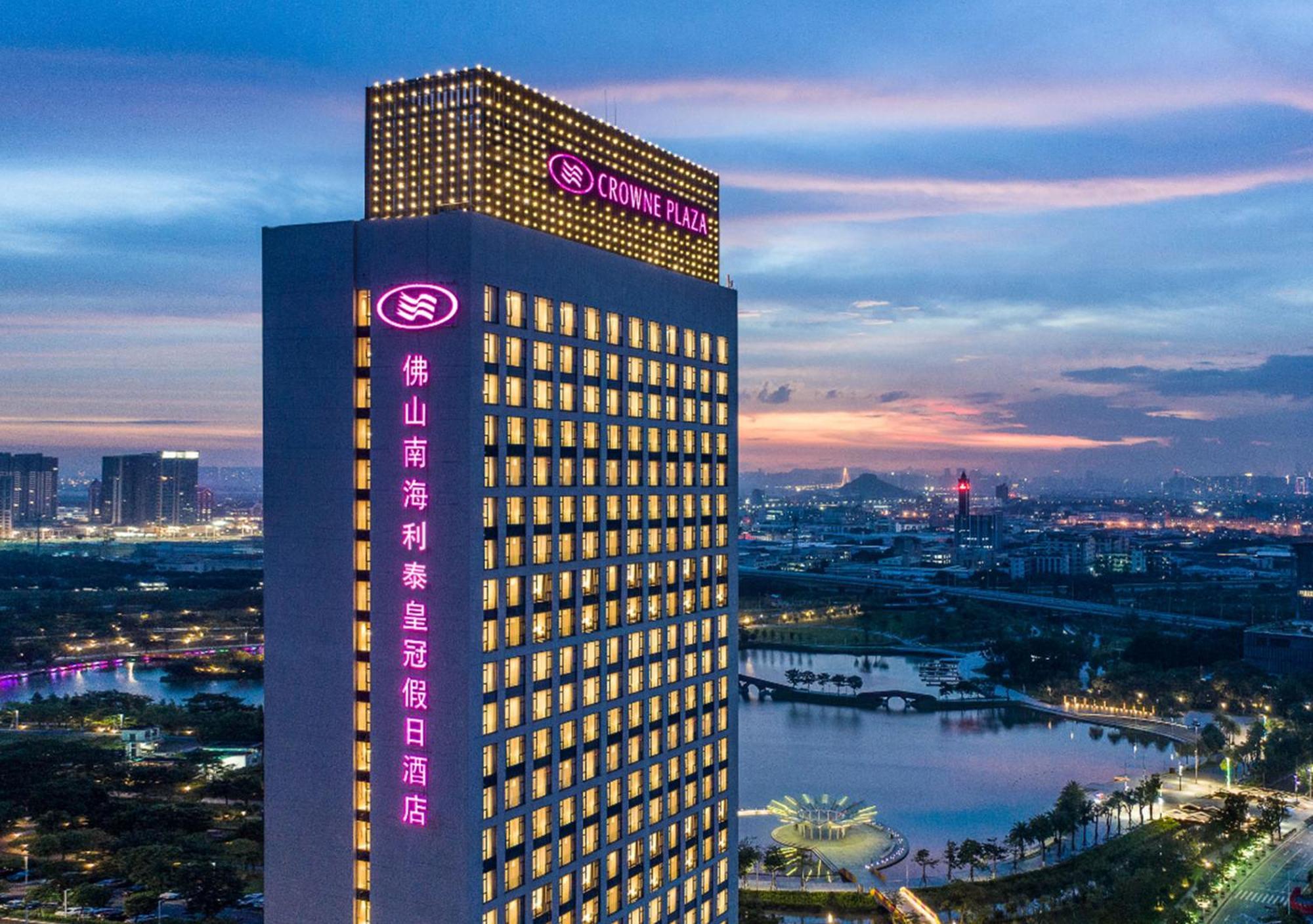 Hotel Crowne Plaza Foshan Nanhai - An Ihg -free Fair Shuttle Bus &live Music Performance Guangzhou