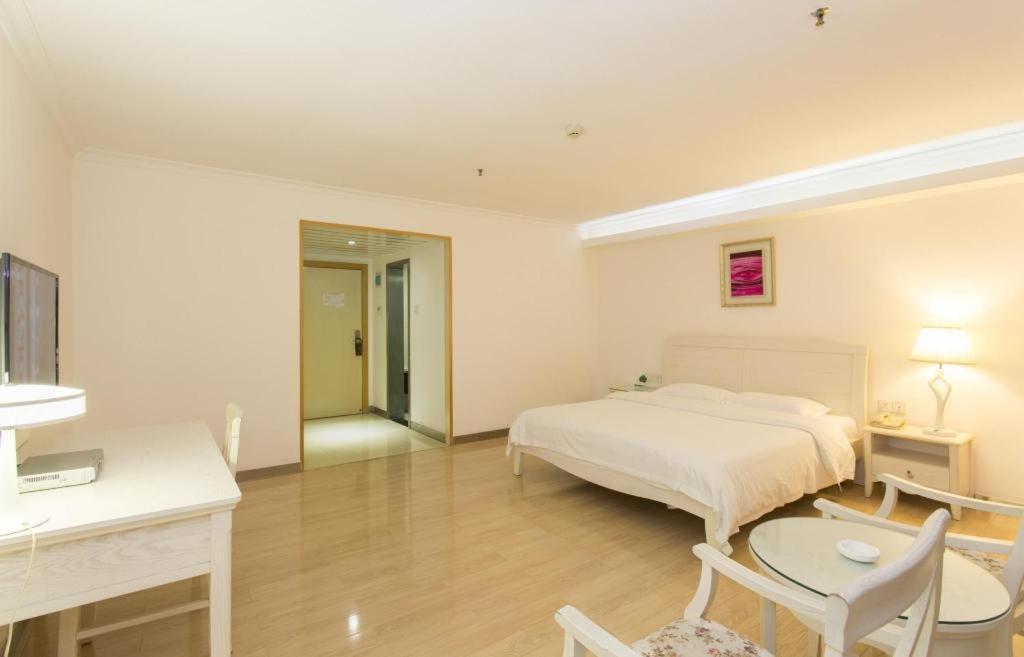 Hotel Kaiserdom Huangshidong Road Branch 2*